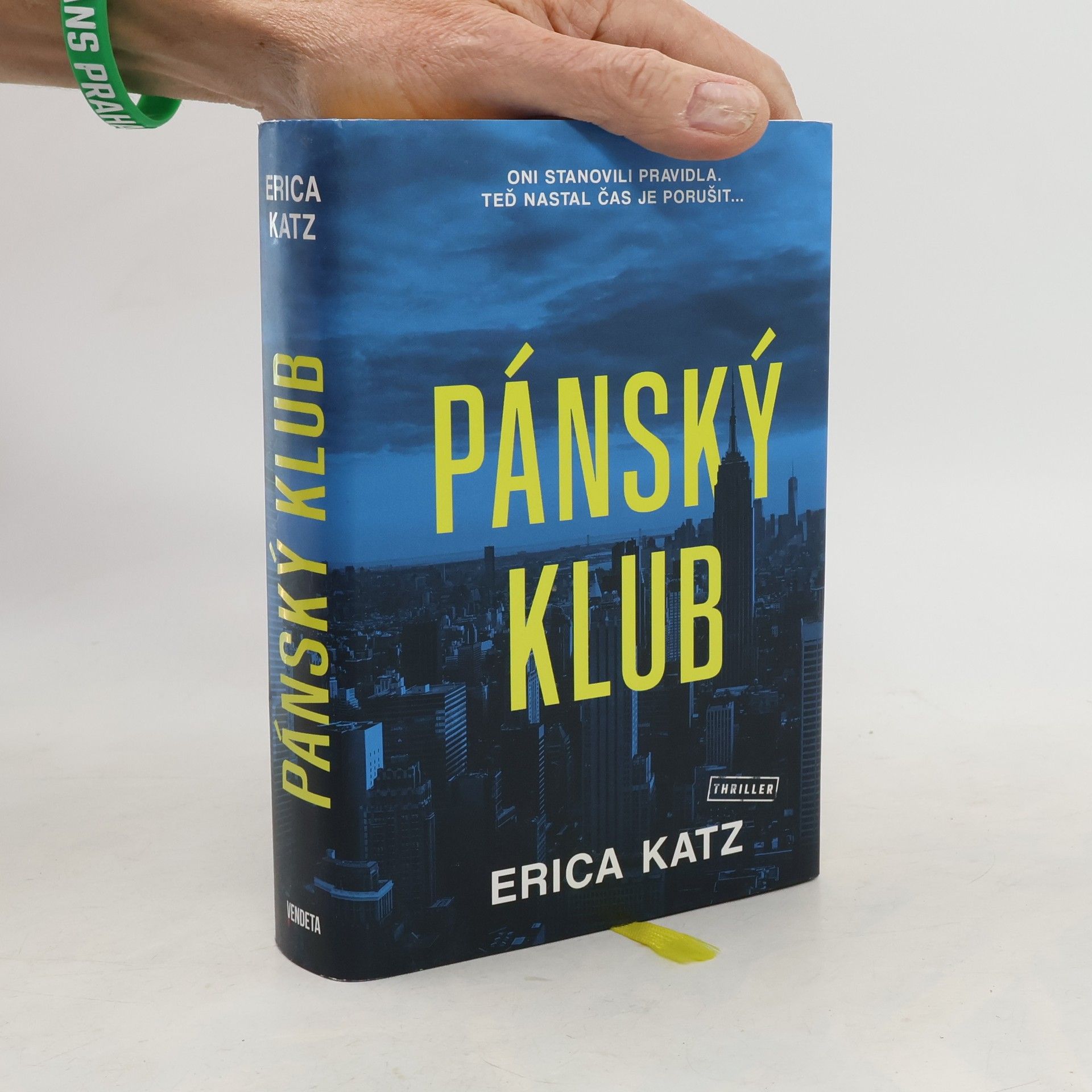 Erica Katz Pánský klub