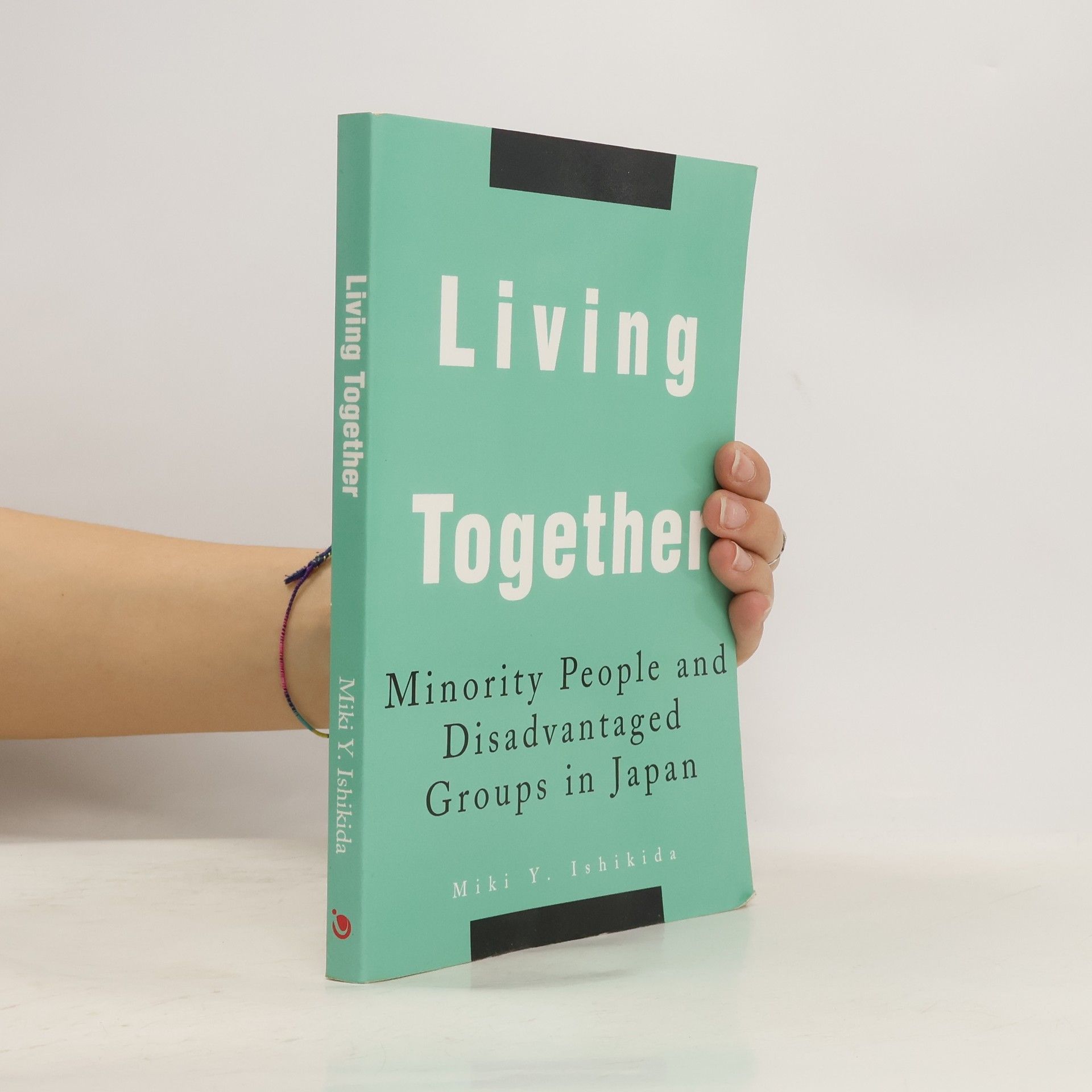 Miki Y. Ishikida Living Together