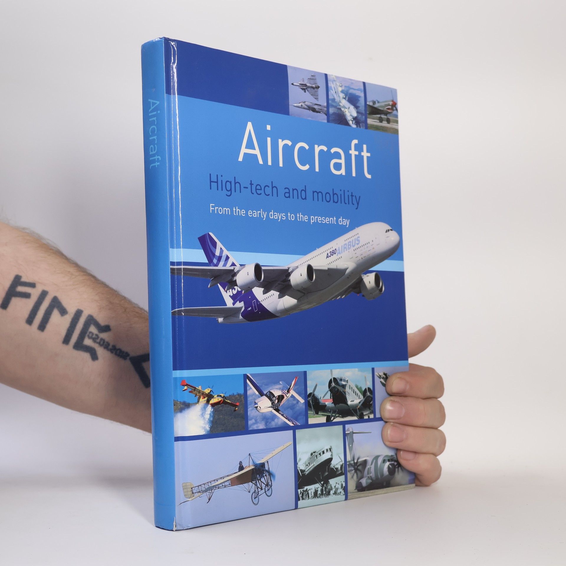 Autorenkollektiv Flugzeuge. Hightech und Mobilität