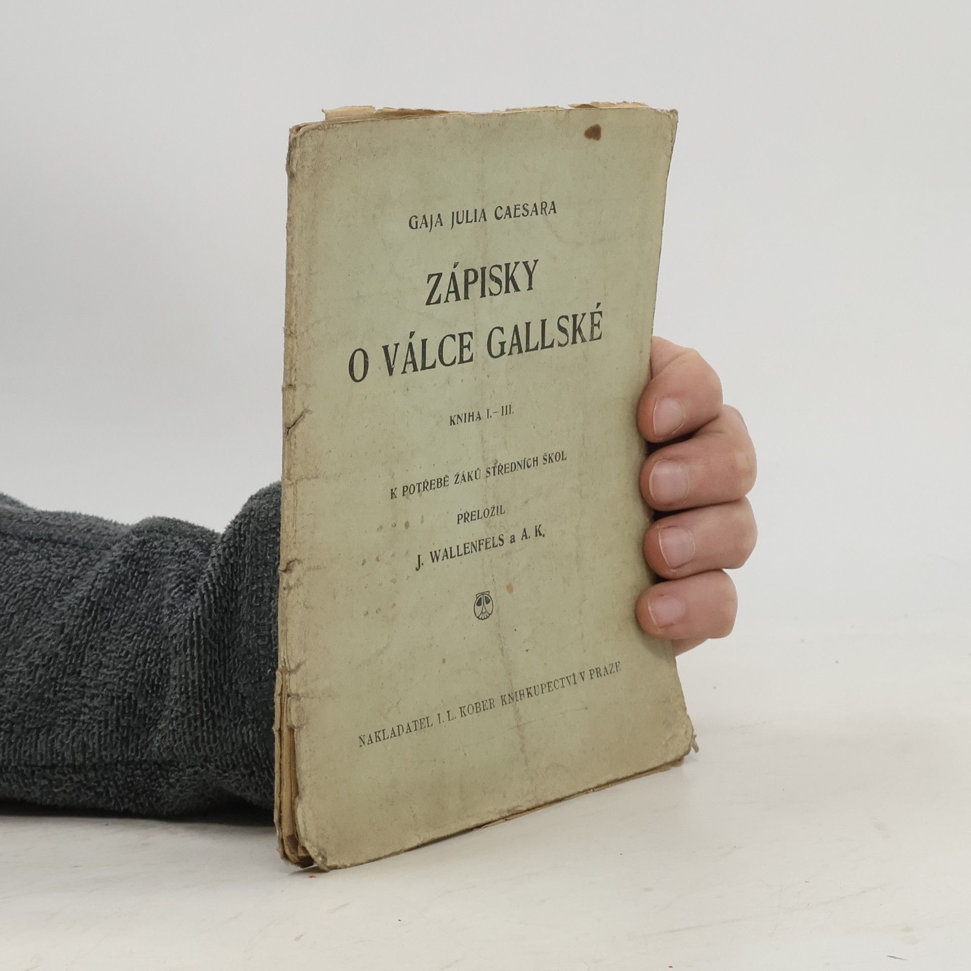 Julius Caesar Zápisky o válce Gallské I.-III.