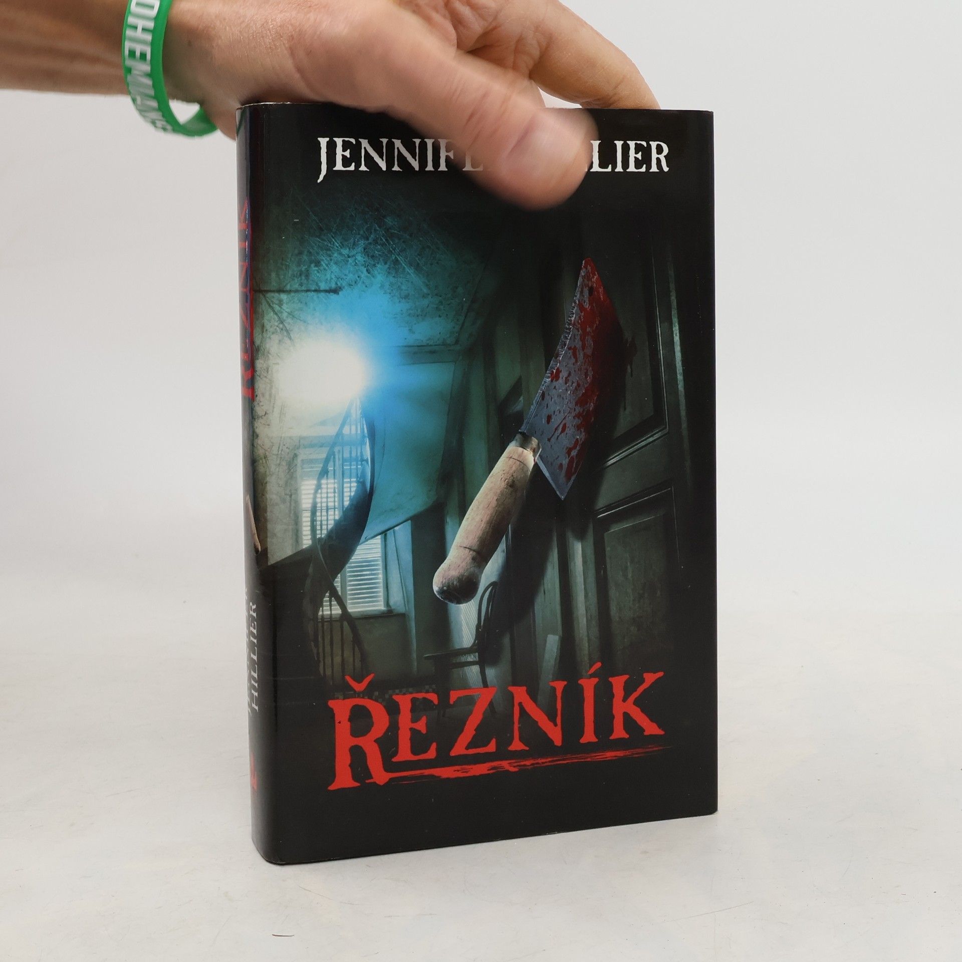 Jennifer Hillier Řezník