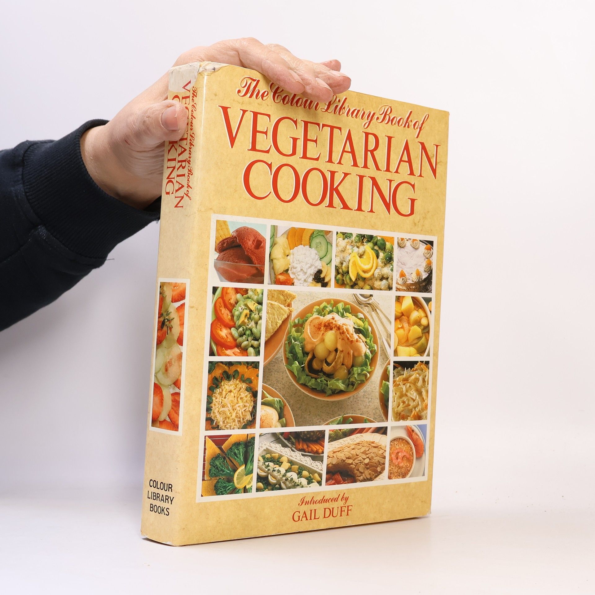 AA.VV. Colour Library Book of Vegetarian Cooking