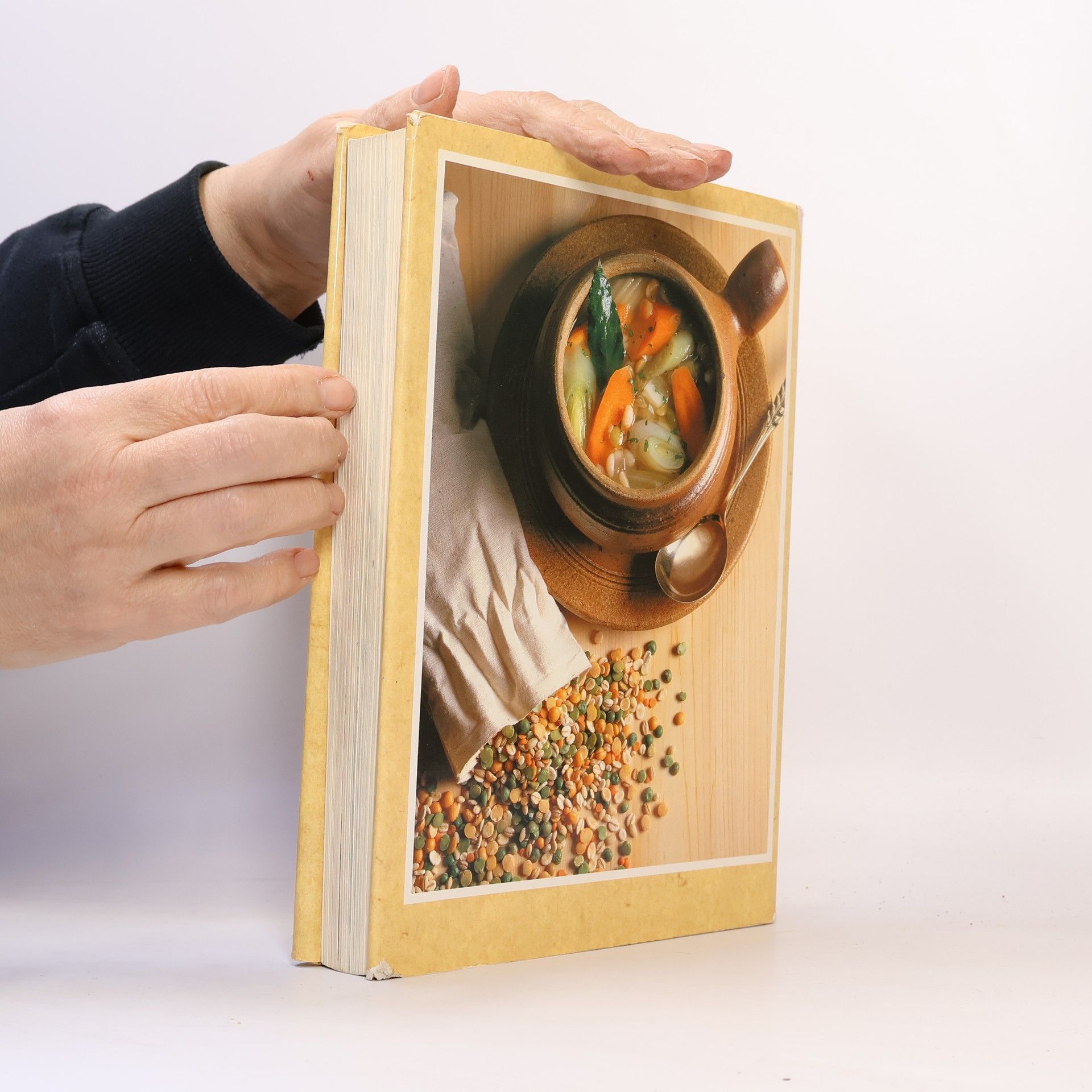 AA.VV. Colour Library Book of Vegetarian Cooking
