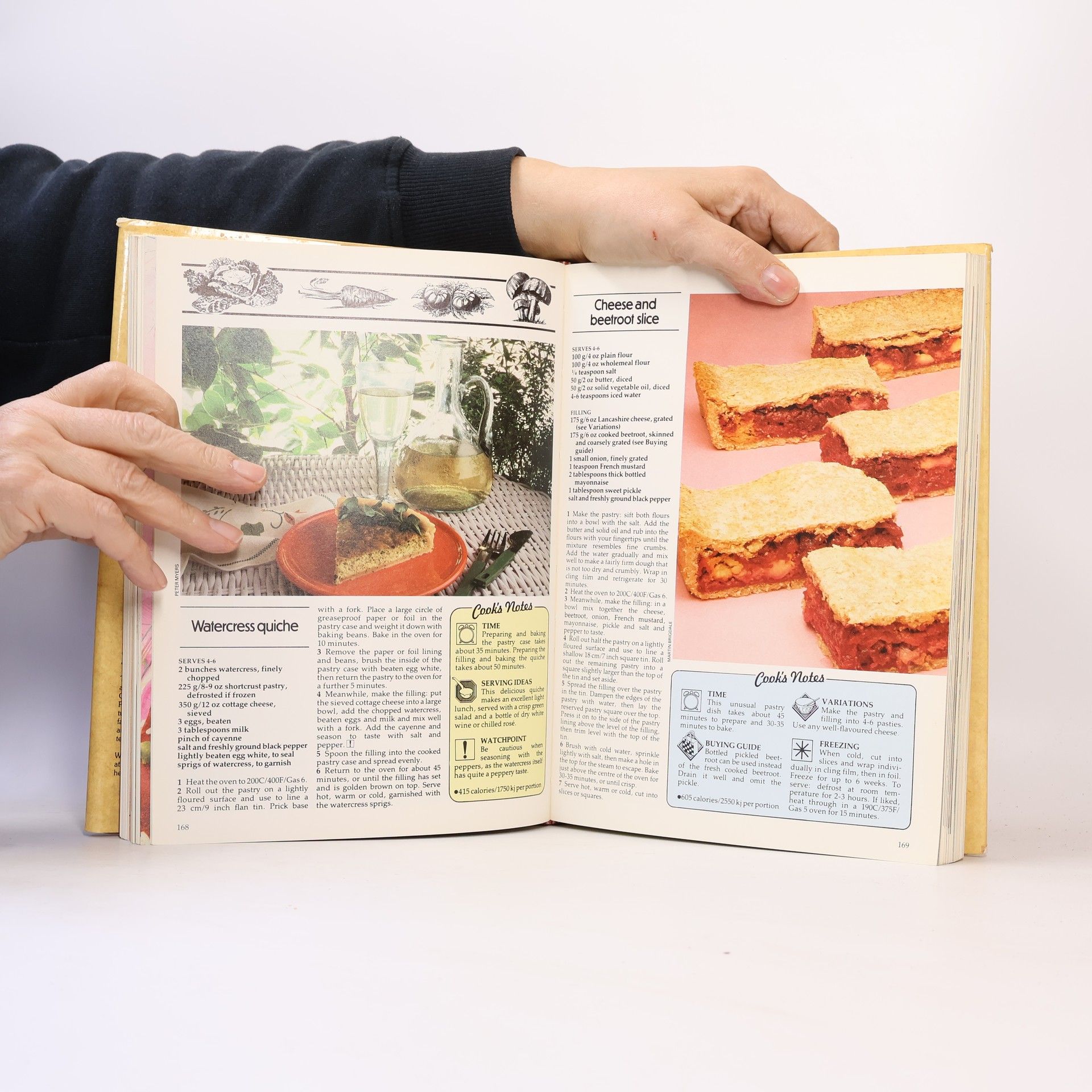 AA.VV. Colour Library Book of Vegetarian Cooking