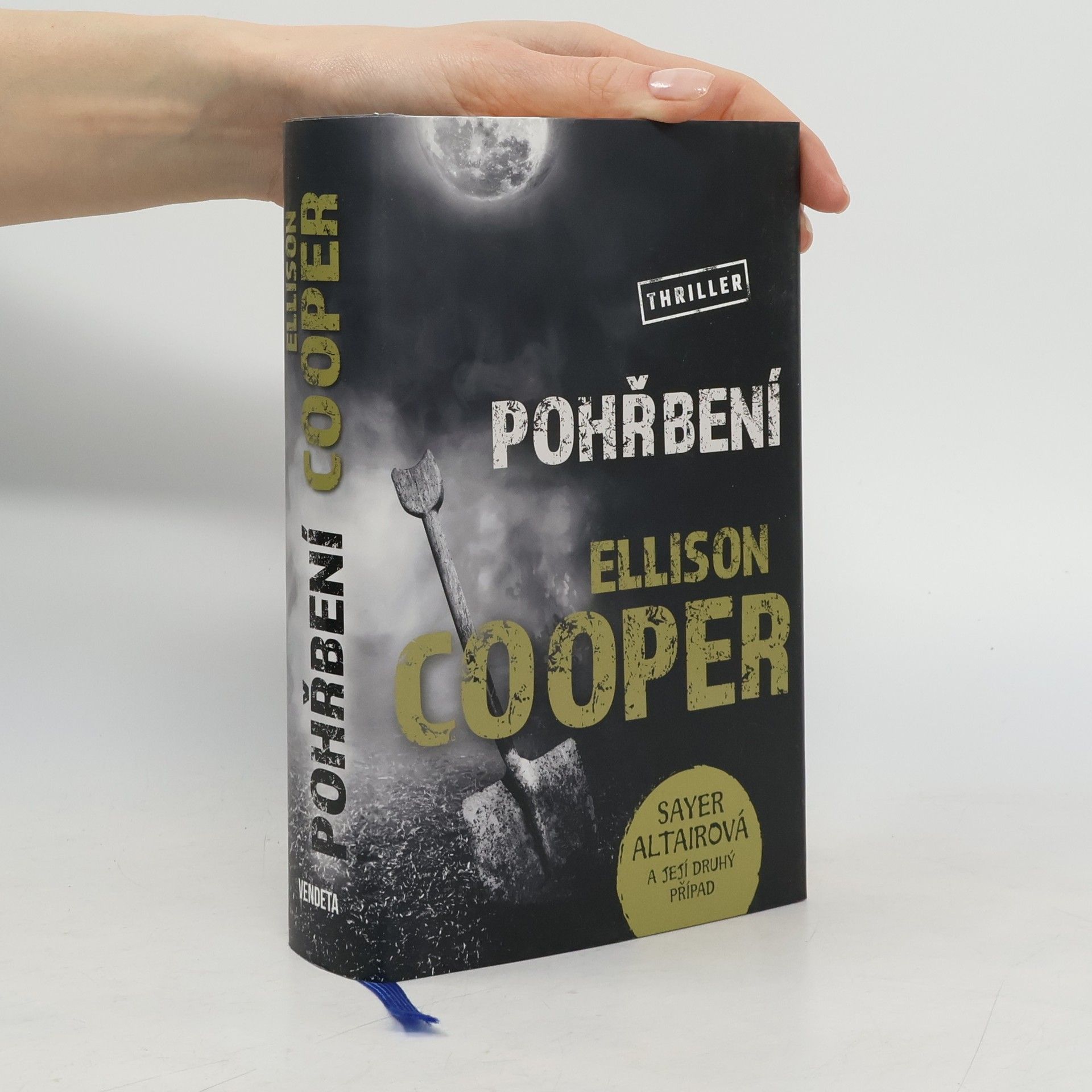 Ellison Cooper Pohřbení