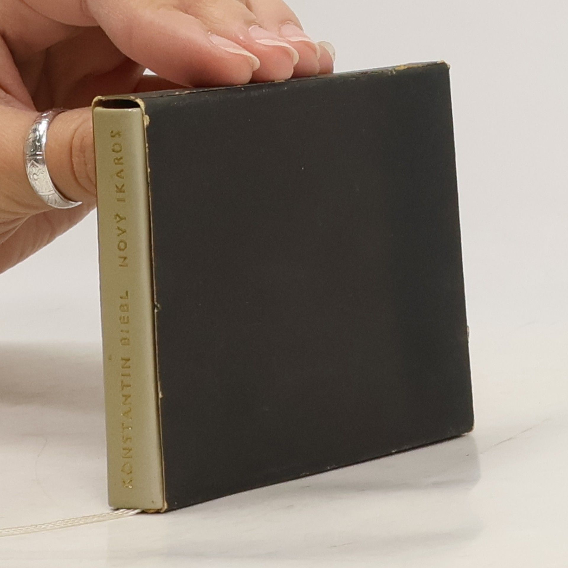 Konstantin Biebl Nový Ikaros