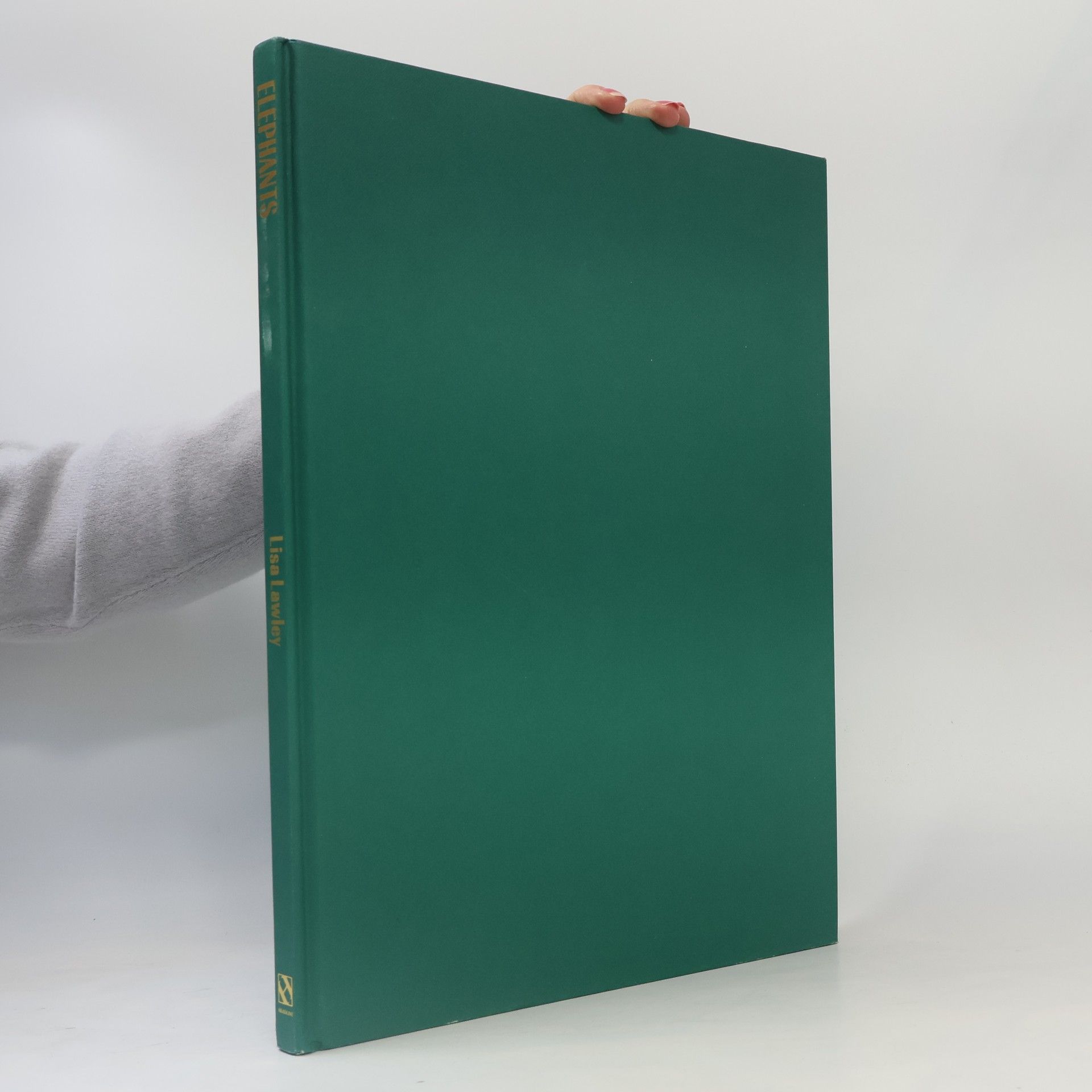 Lisa Lawley Elephants, A Battle for Survival