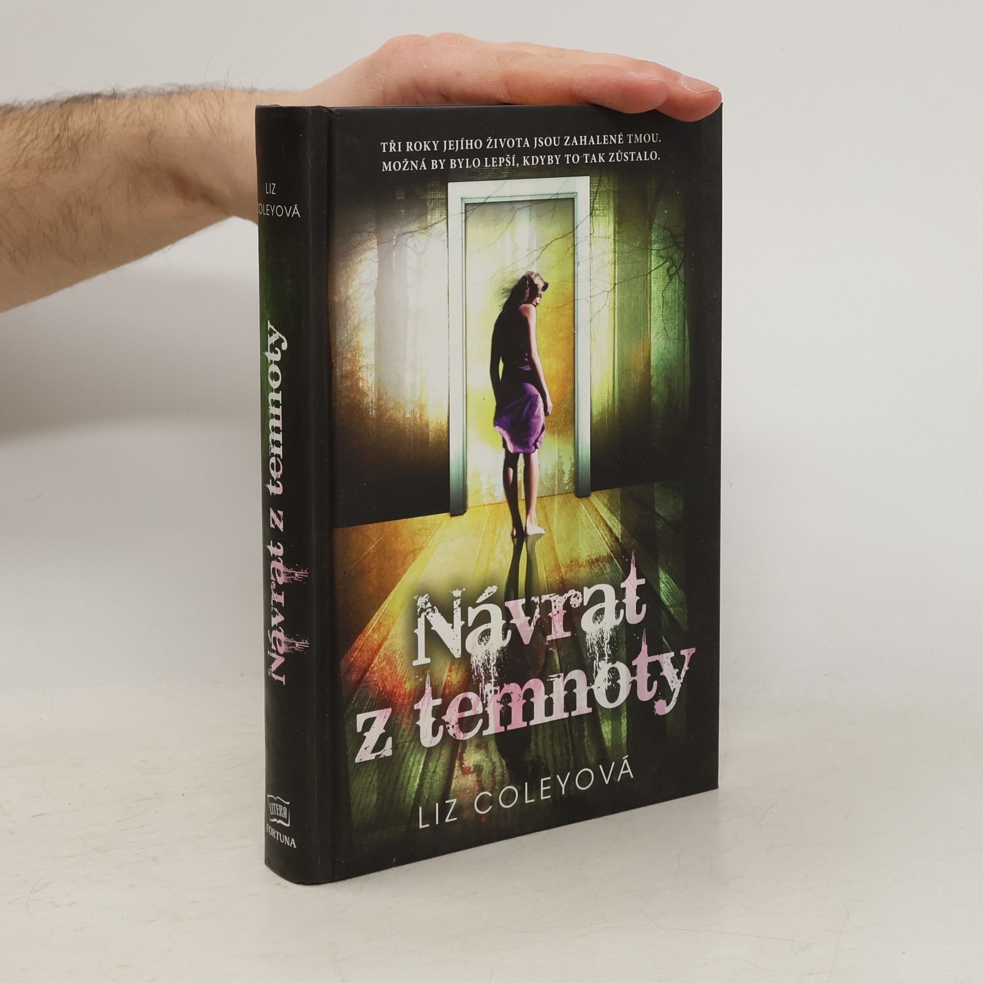 Liz Coley Návrat z temnoty