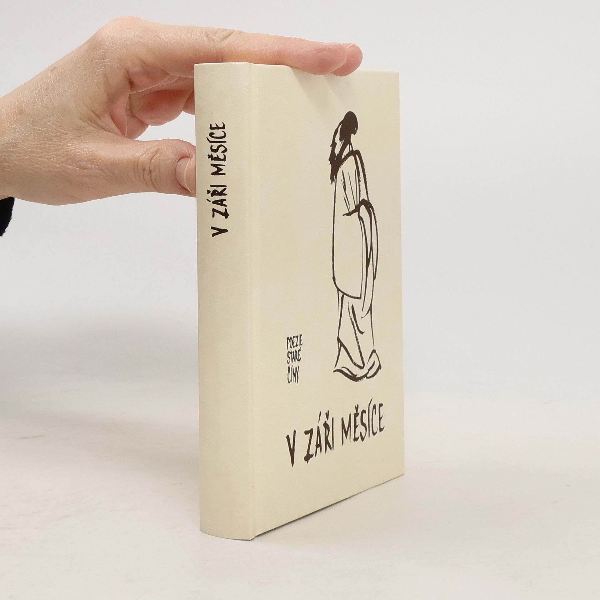 Po Li V záři měsíce