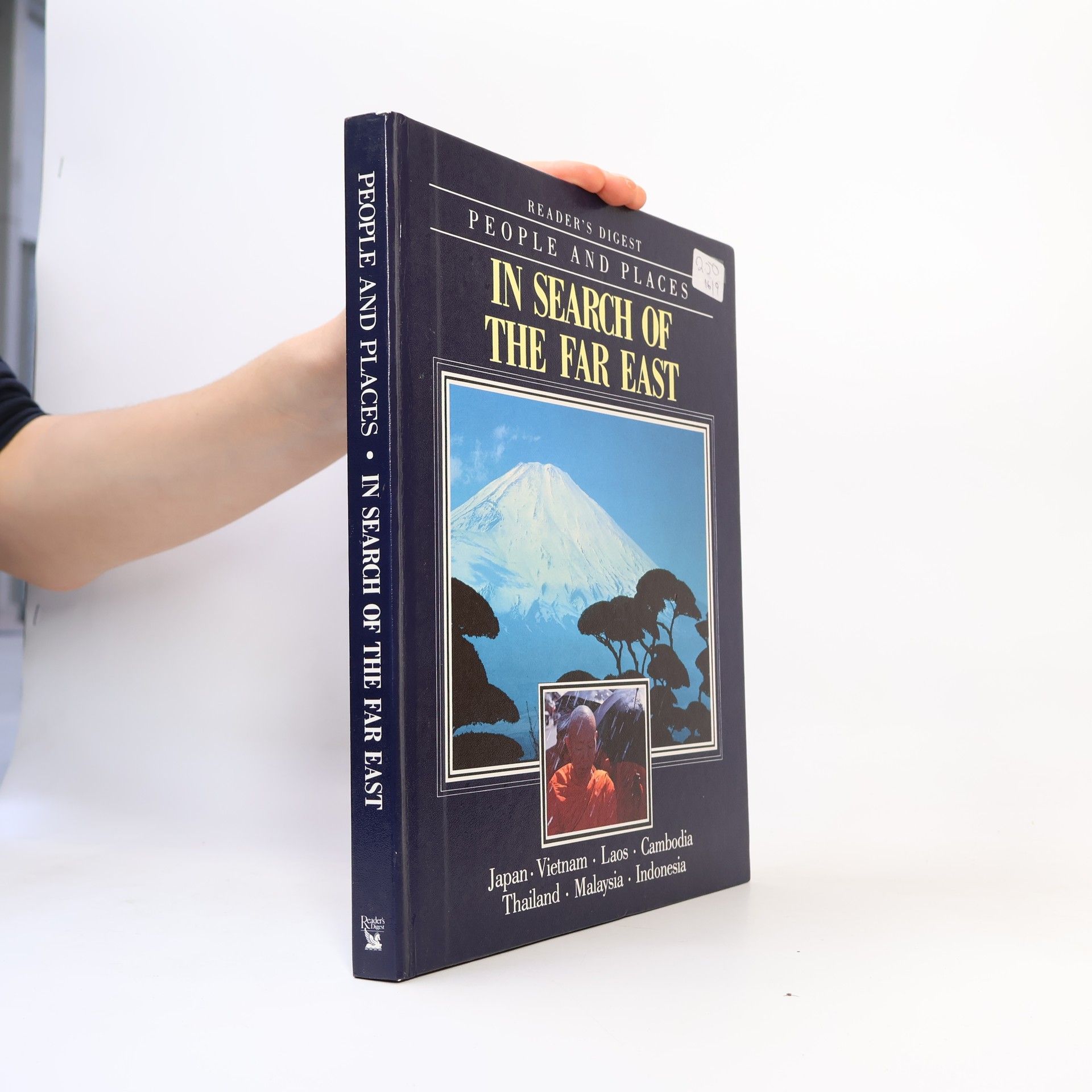 Various authors People and Places. In Search of the Far East