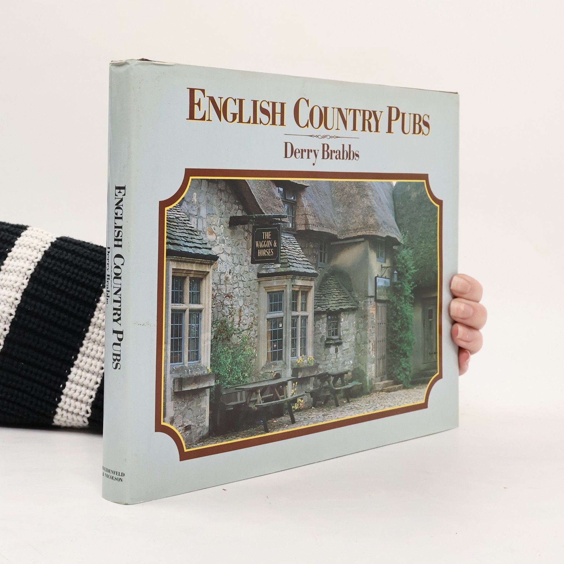 Derry Brabbs English Country Pubs