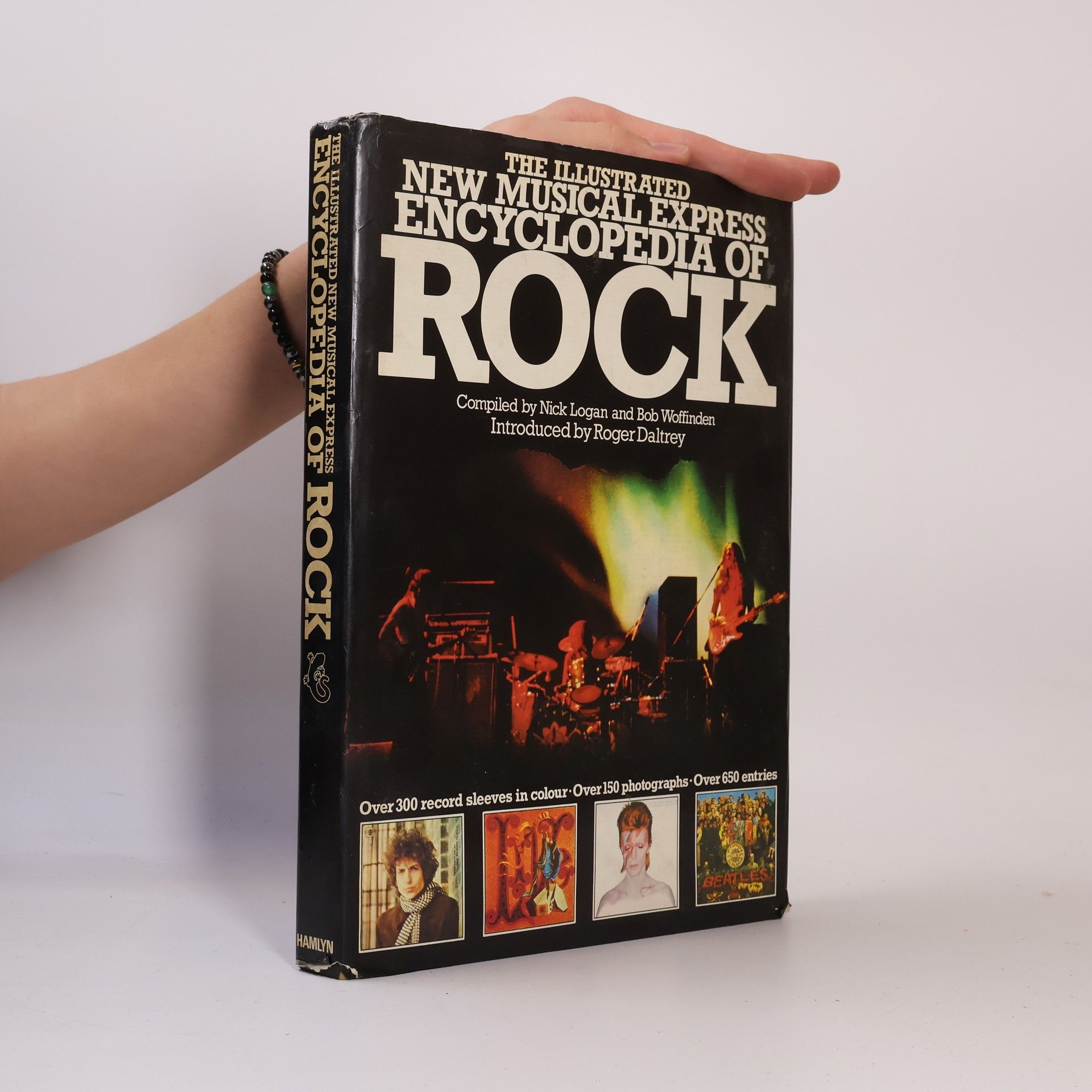 Nick Logan The Illustrated New Musical Express Encyclopedia of Rock