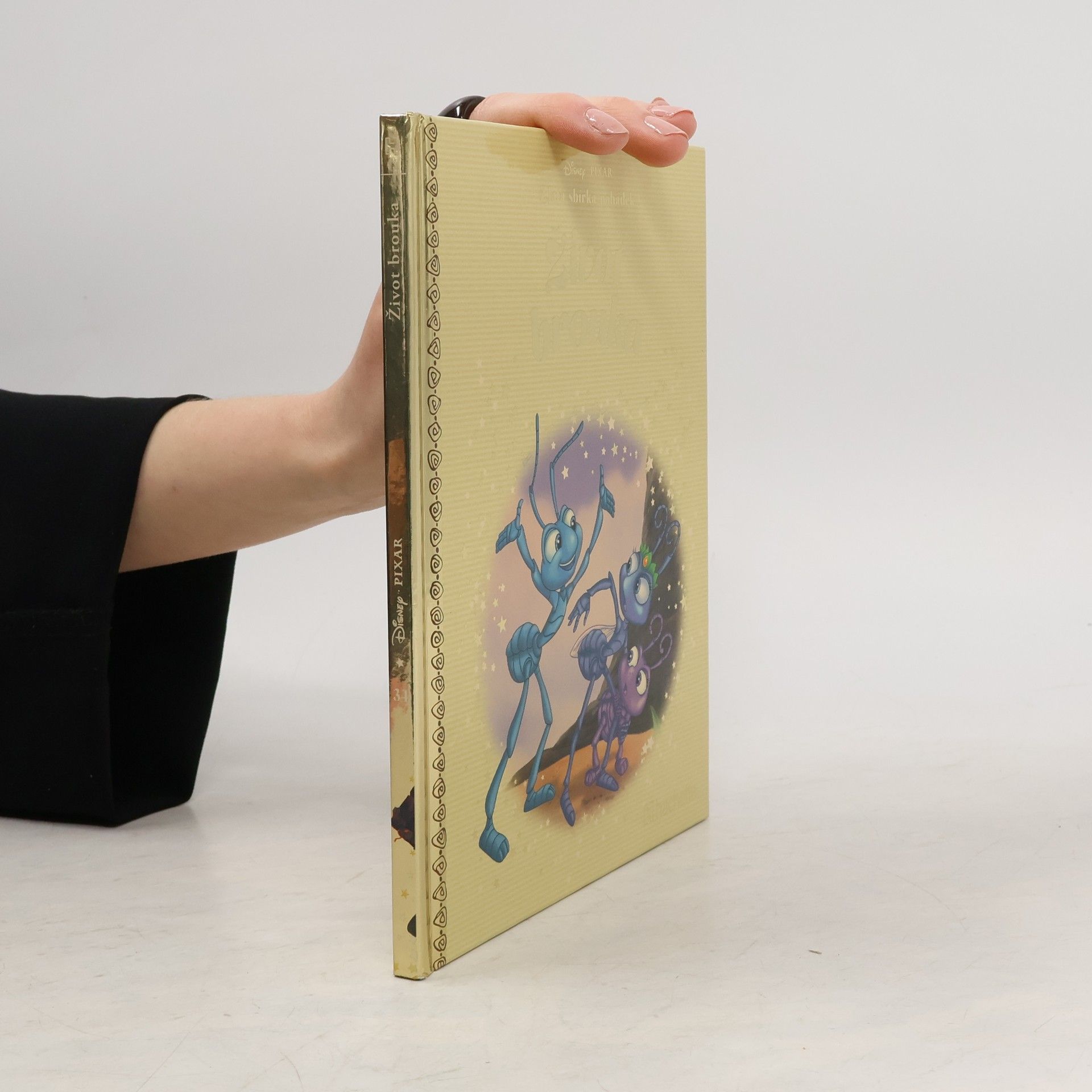 Kolektiv autorů Zlatá sbírka pohádek 34. Život brouka