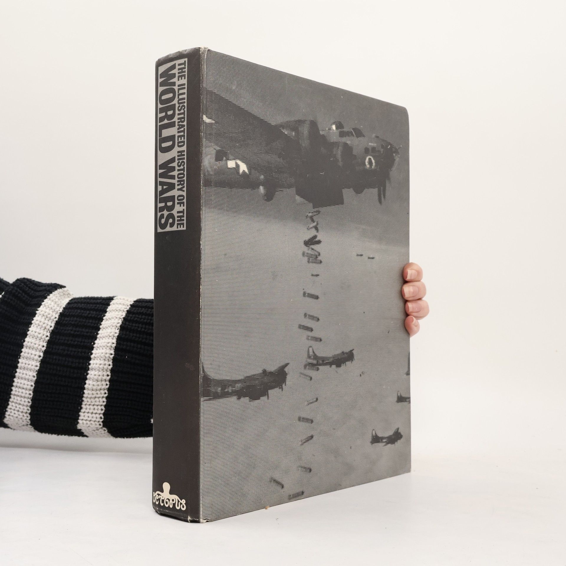 A. J. P. Taylor Illustrated History of the World Wars