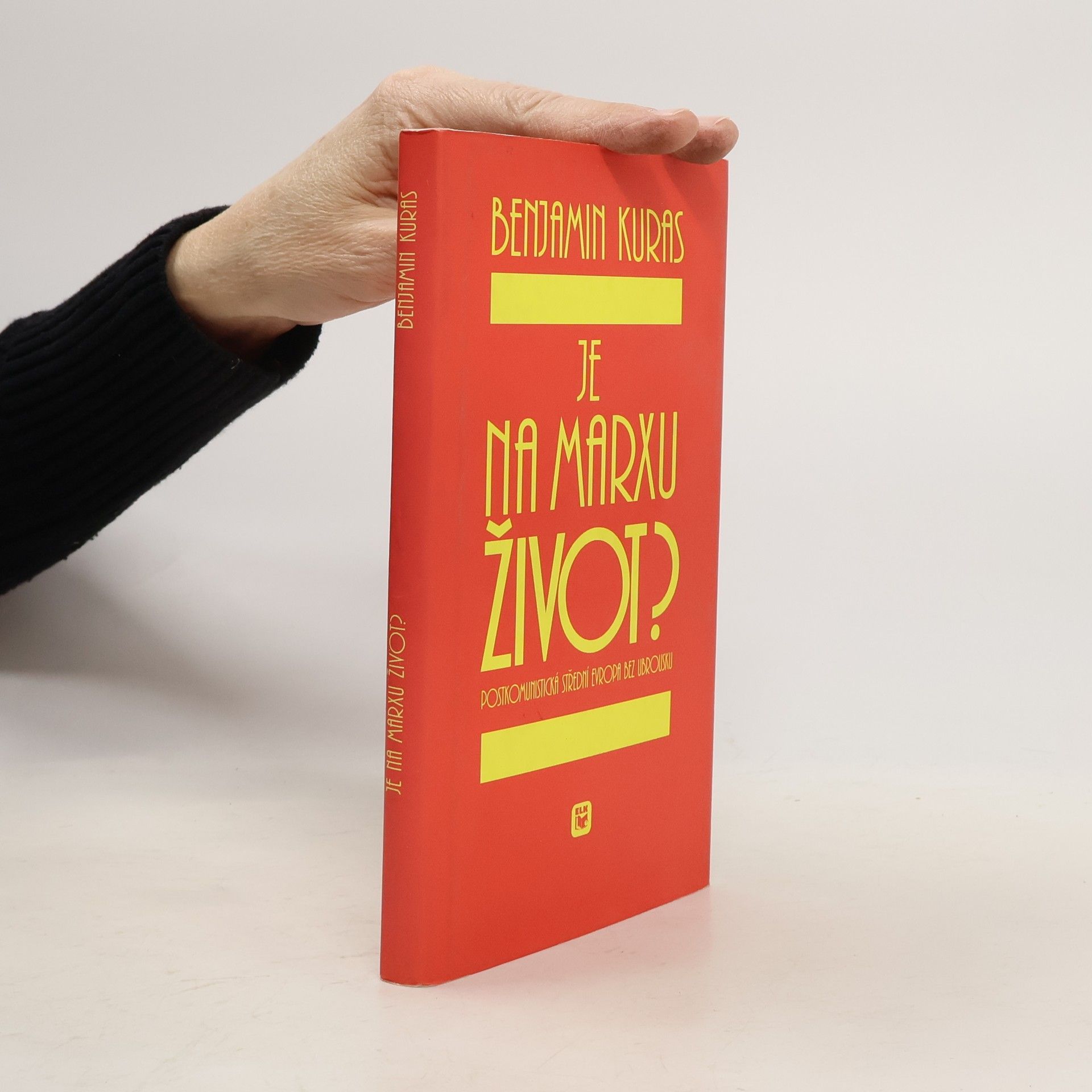 Benjamin Kuras Je na Marxu život?