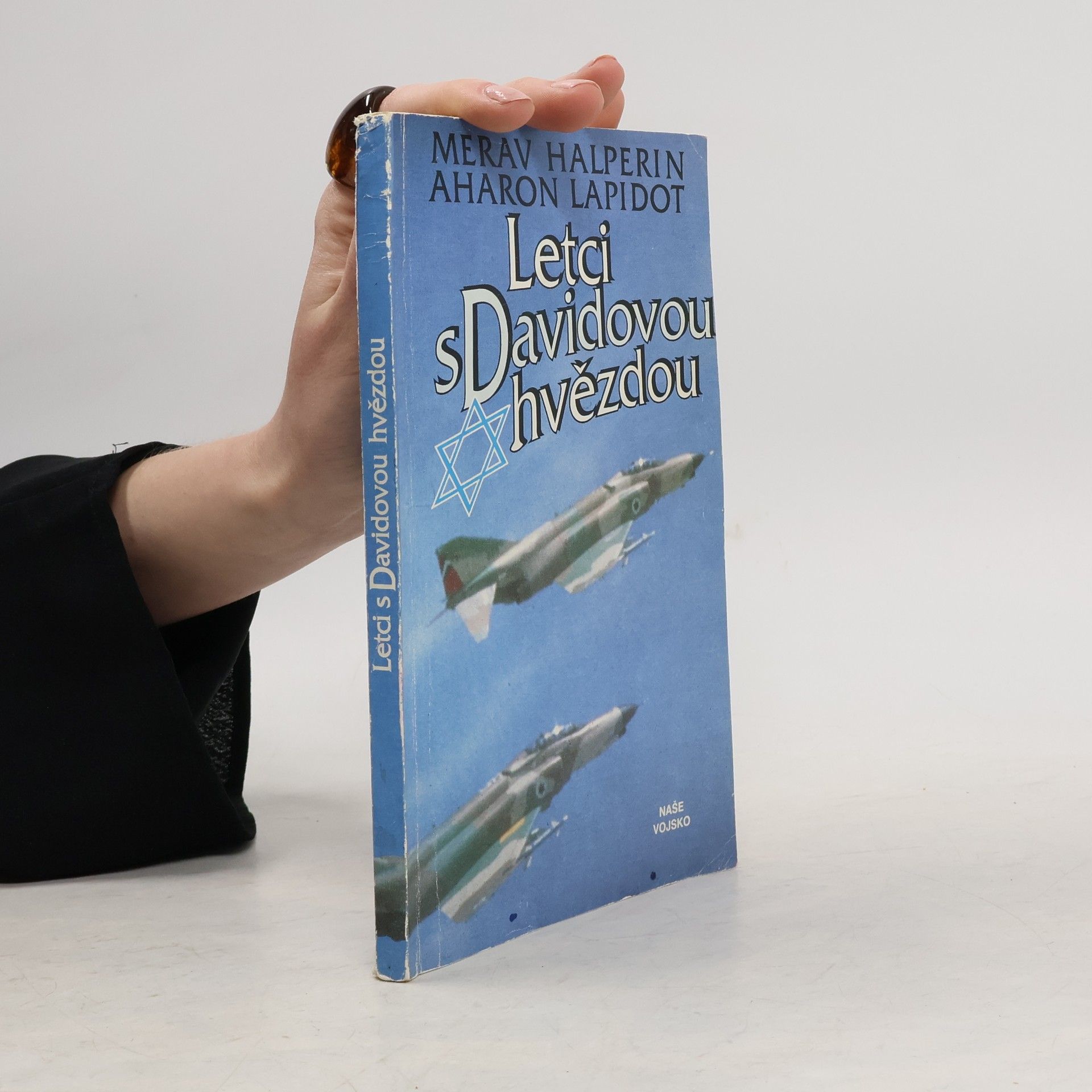 Aharon Lapidot Letci s Davidovou hvězdou