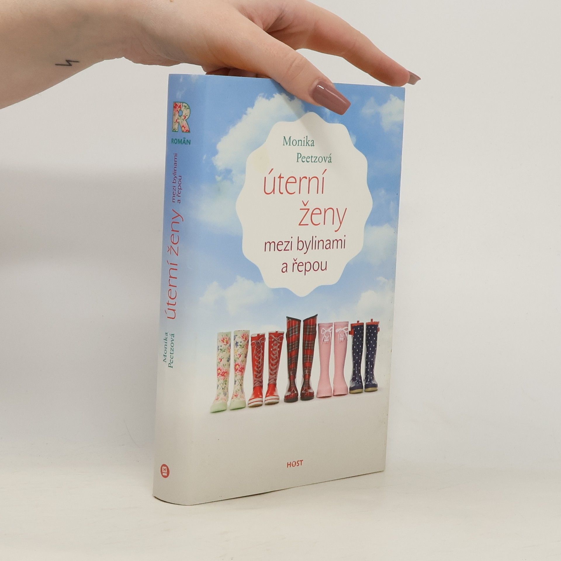 Monika Peetz Úterní ženy mezi bylinami a řepou