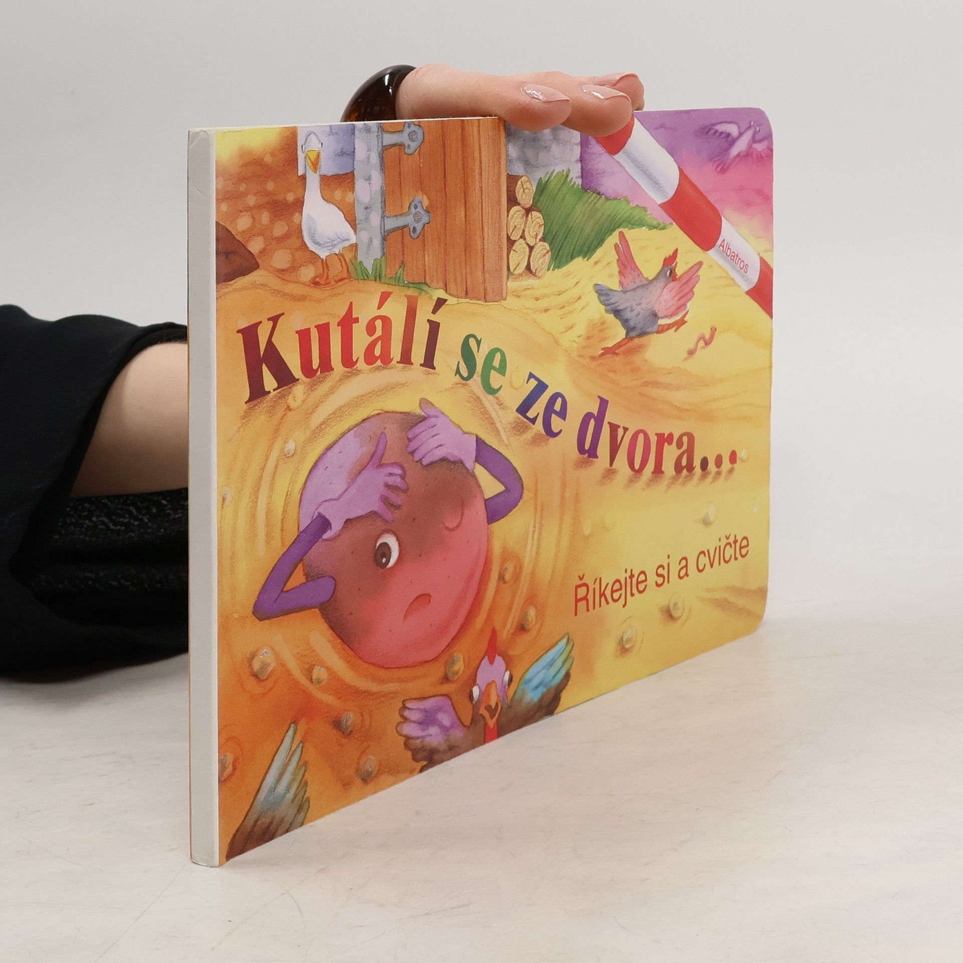 Darina Krygiel Kutálí se ze dvora...říkejte si a cvičte