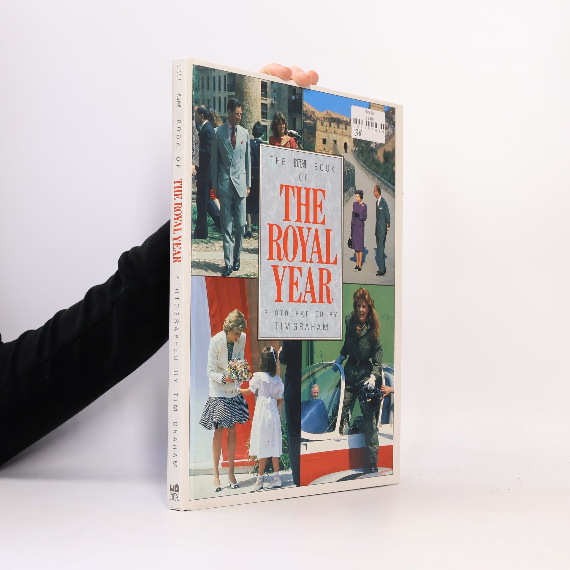The ITN Book of the Royal Year