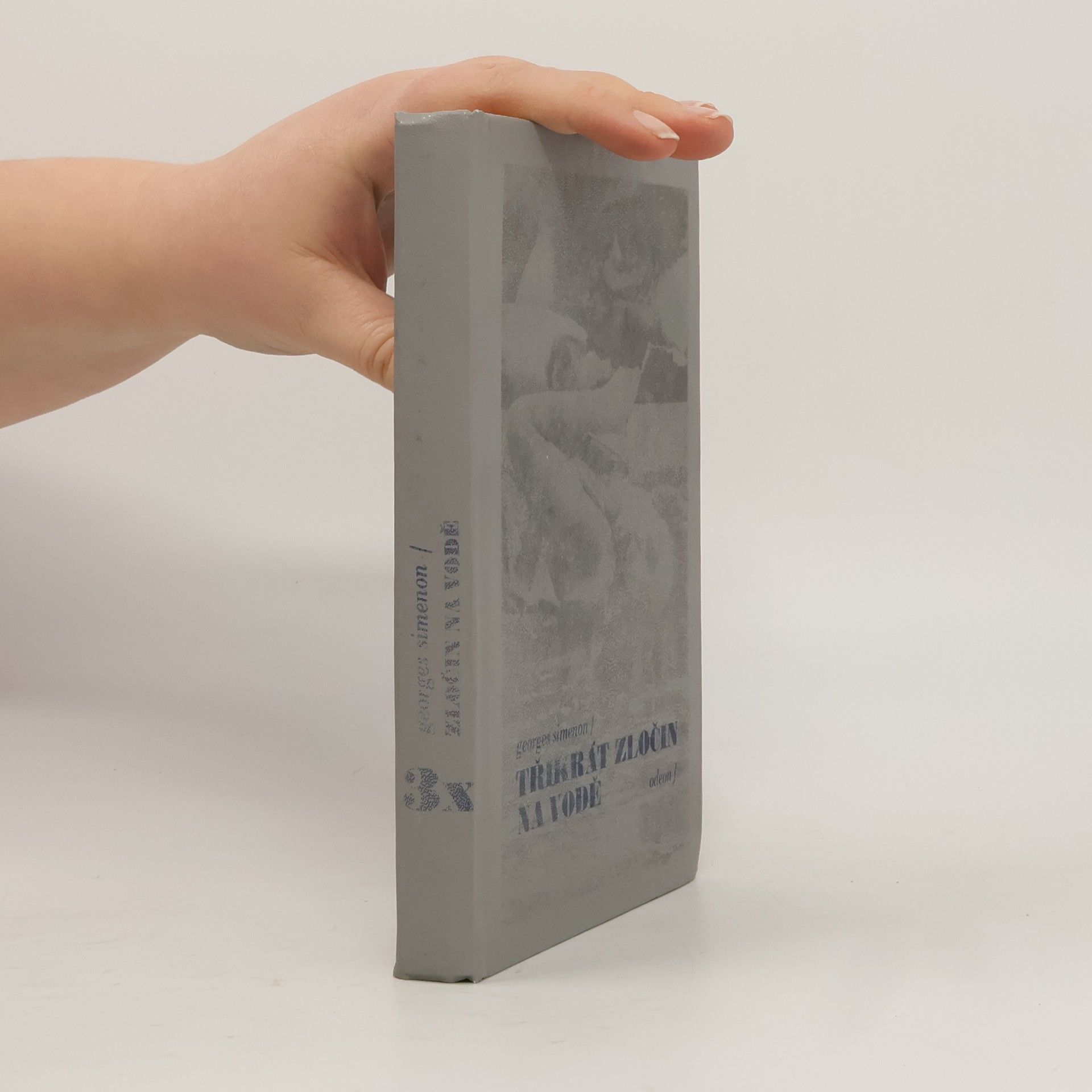 Georges Simenon Třikrát zločin na vodě