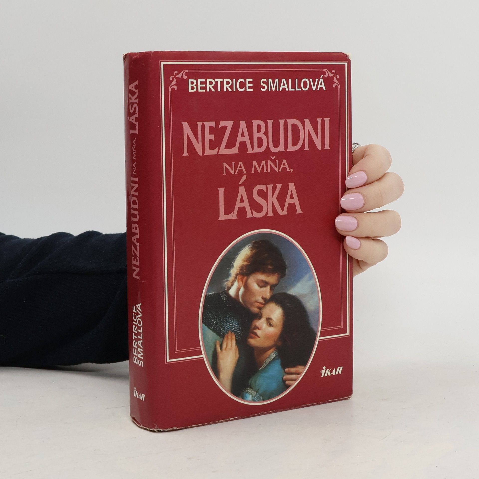 Bertrice Small Nezabudni na mňa, láska