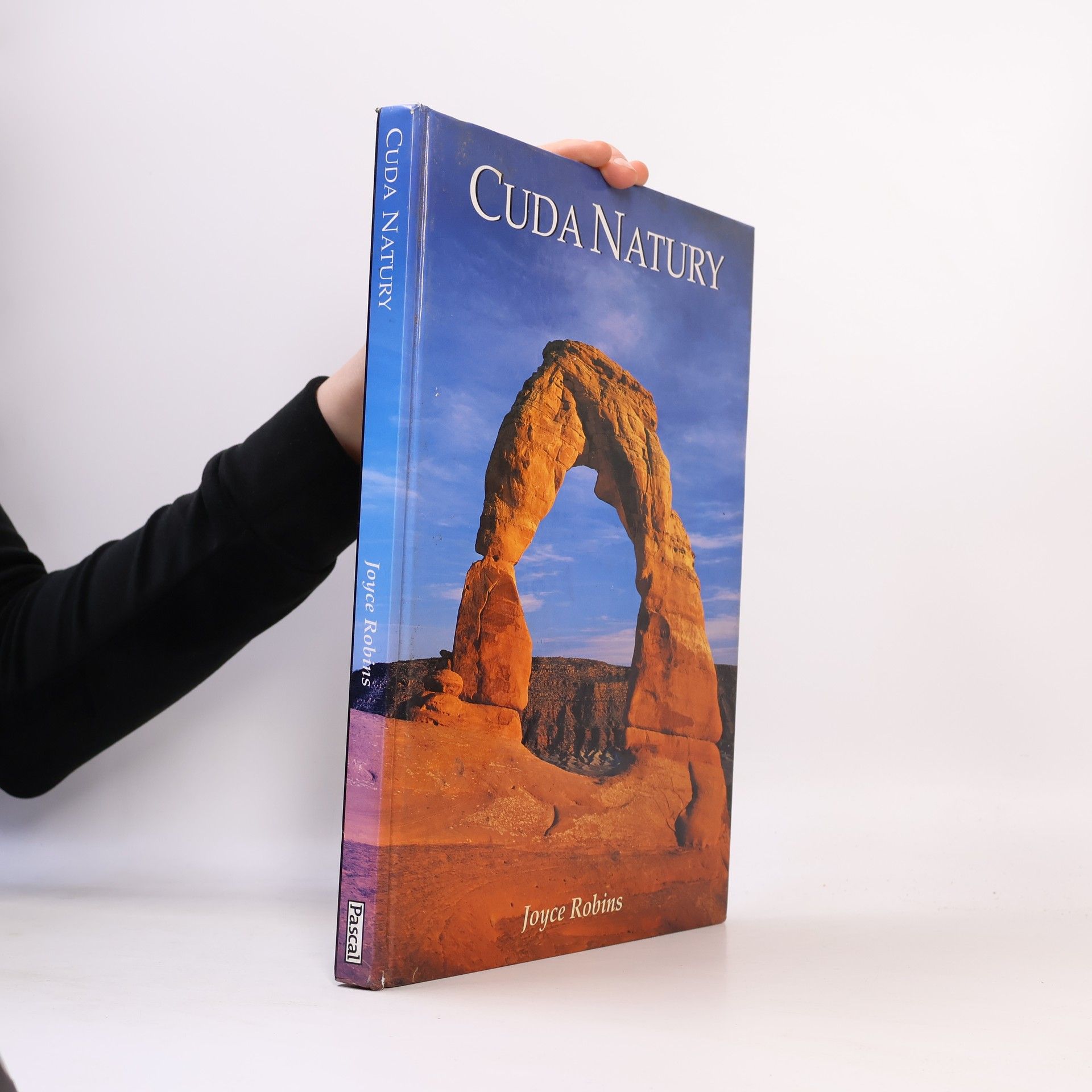 Joyce Robins Cuda natury