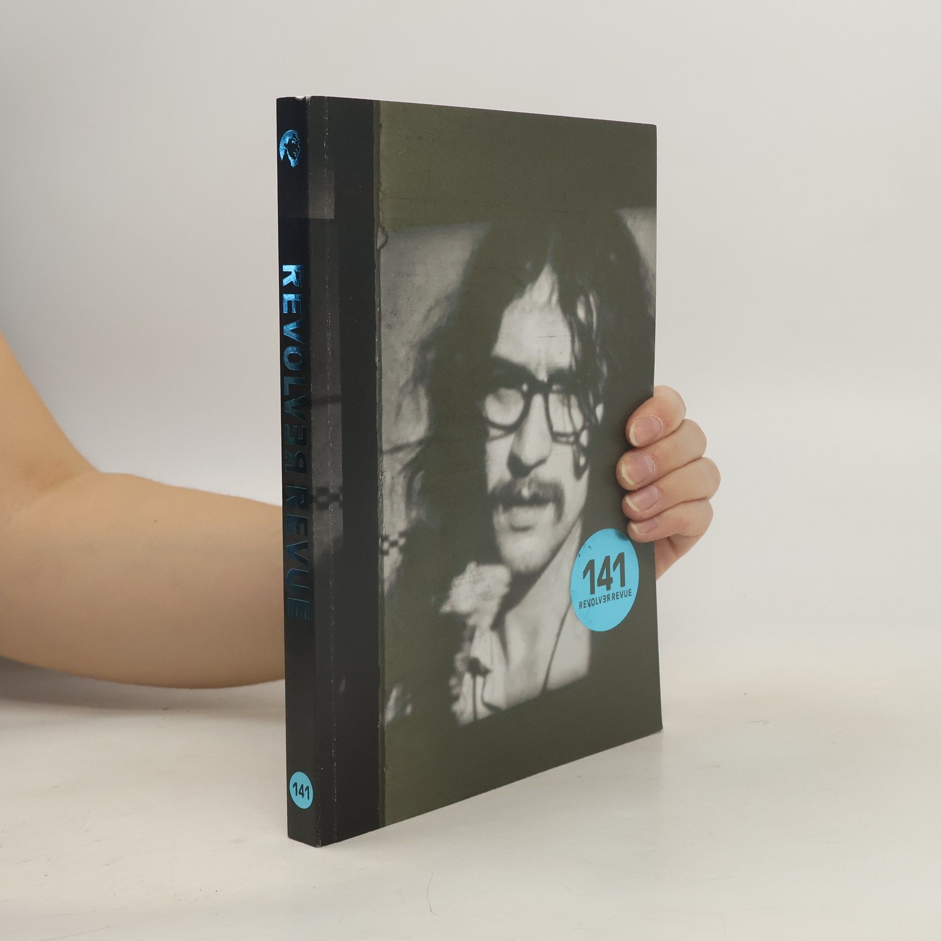 Kolektiv autorů Revolver Revue 141