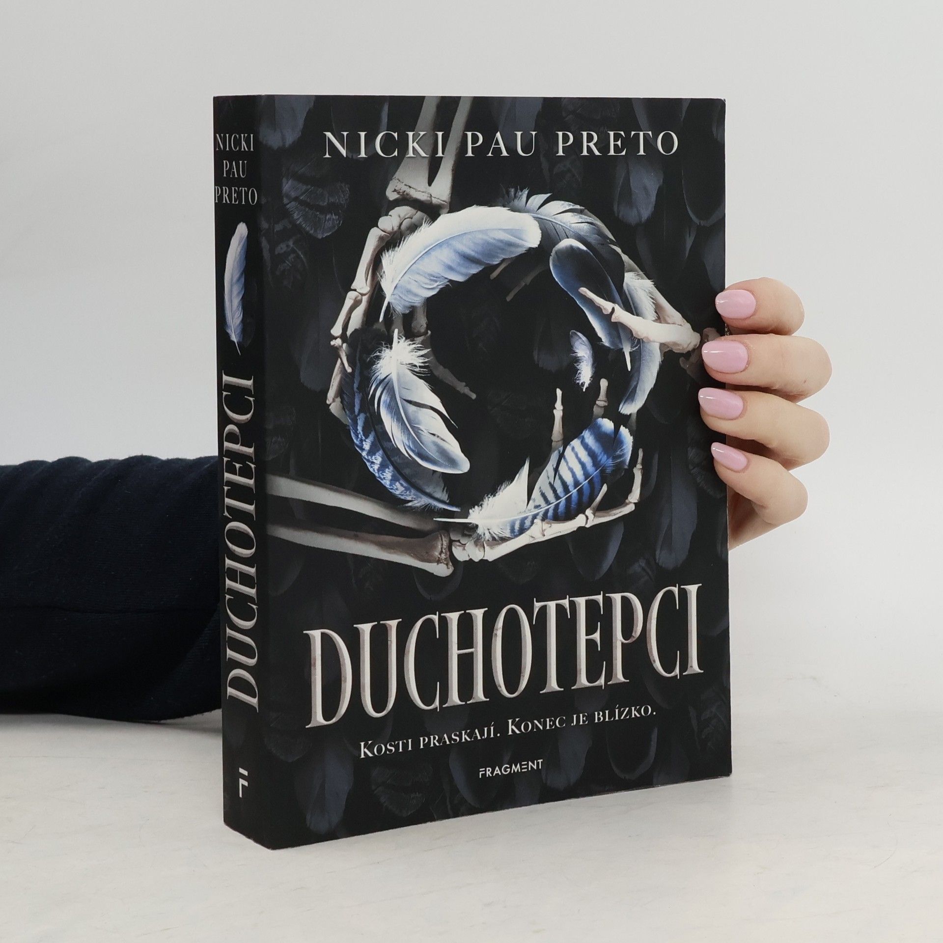 Nicki Pau Preto Duchotepci