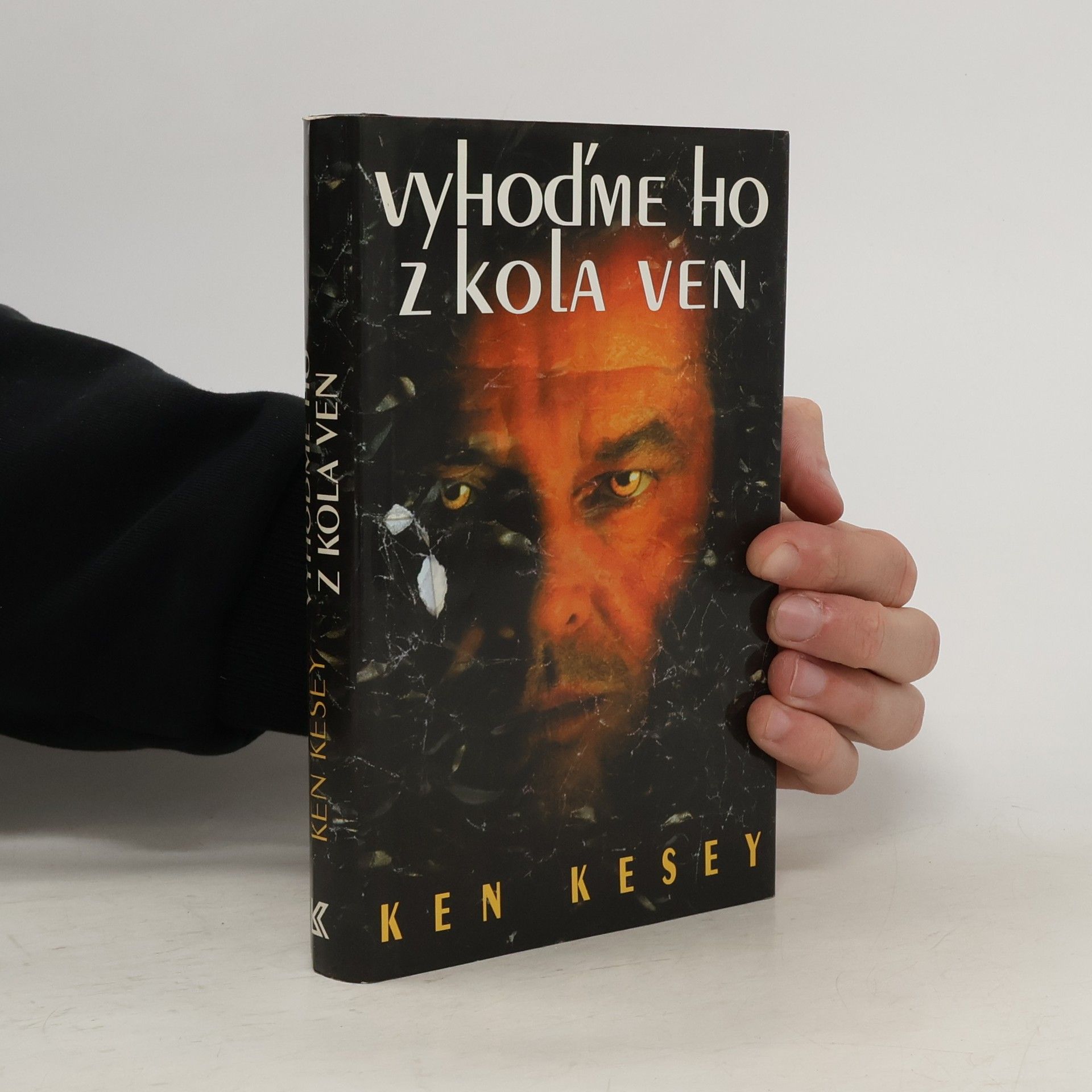 Vyhoďme ho z kola ven