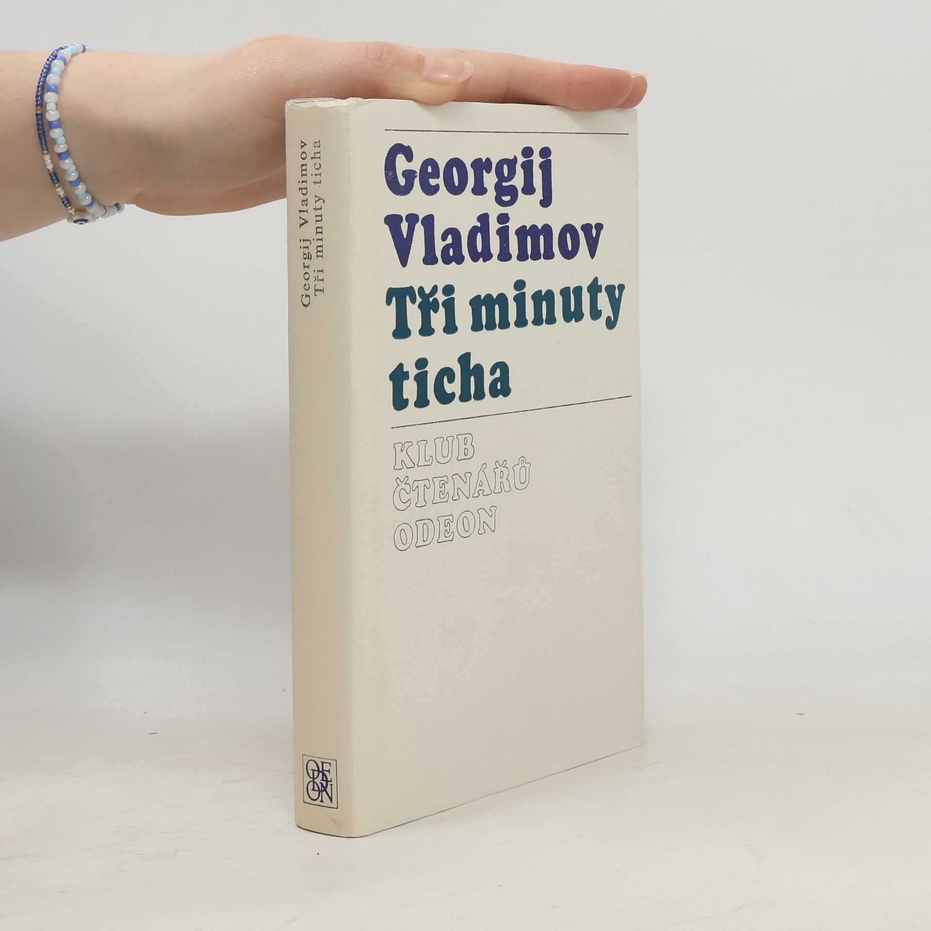 Georgij Vladimov Tři minuty ticha