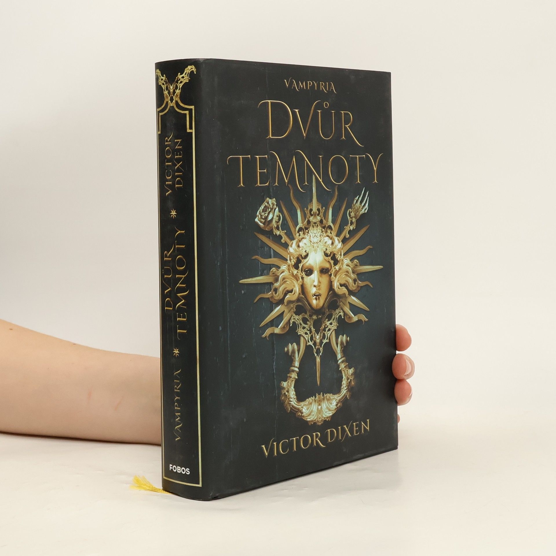 Victor Dixen Vampyria. Dvůr temnoty