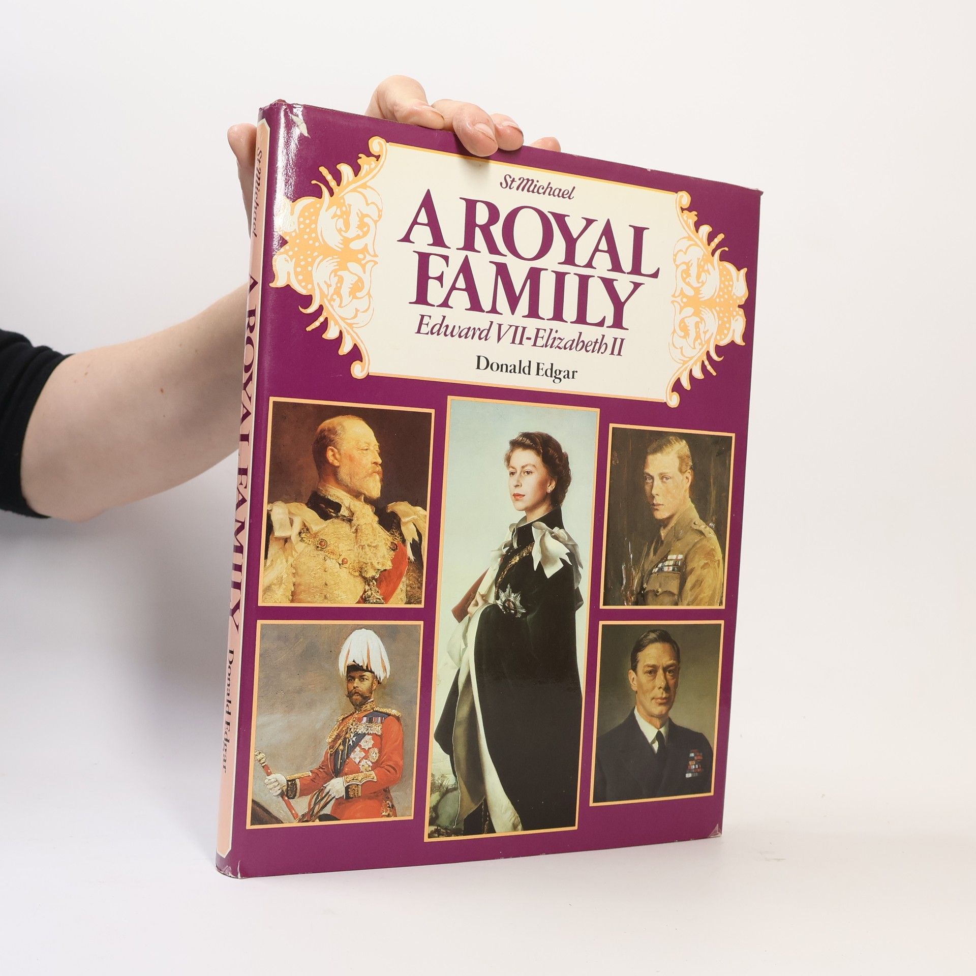 Donald Edgar A Royal Family