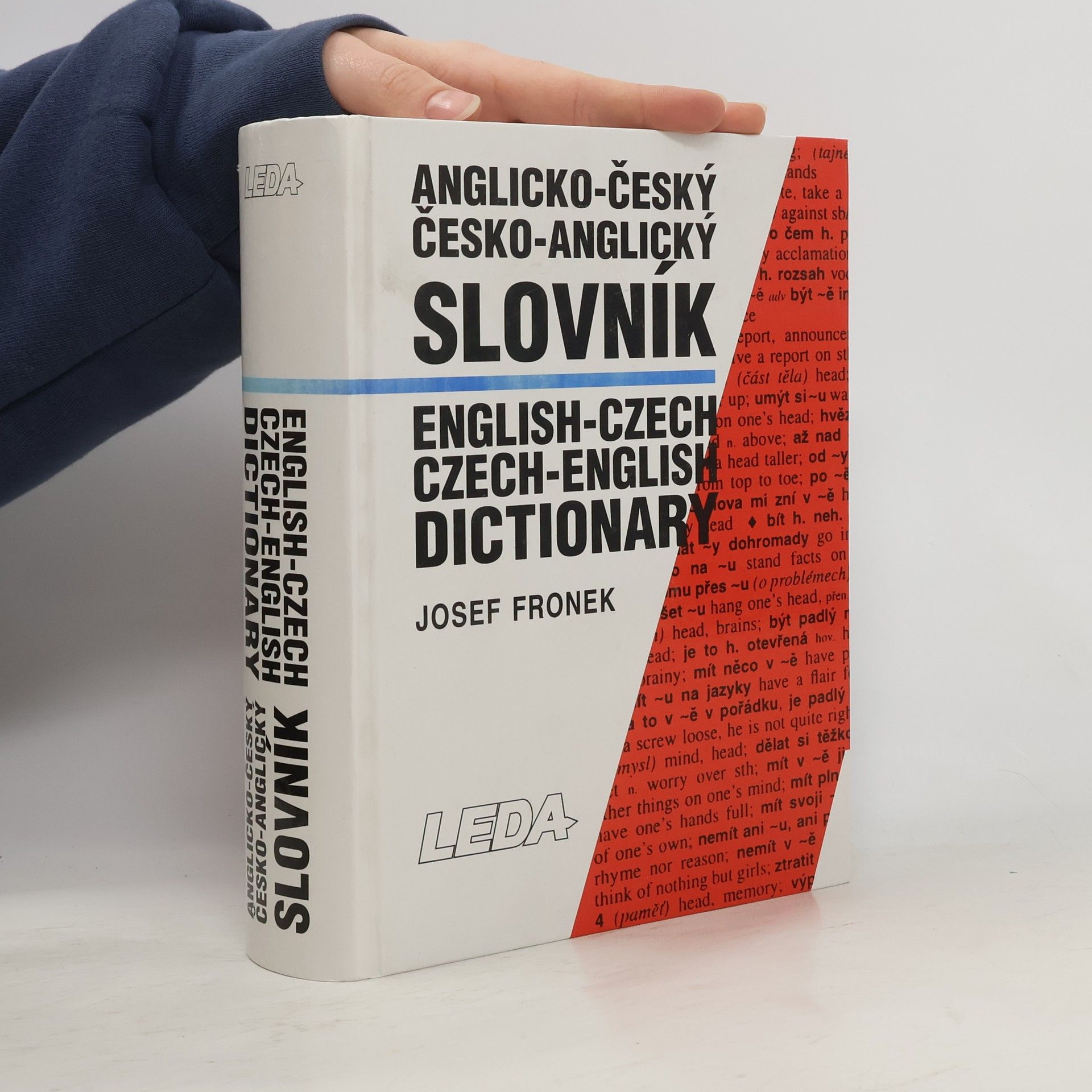 Josef Fronek Anglicko-český, česko-anglický slovník = English-czech, czech-english dictionary