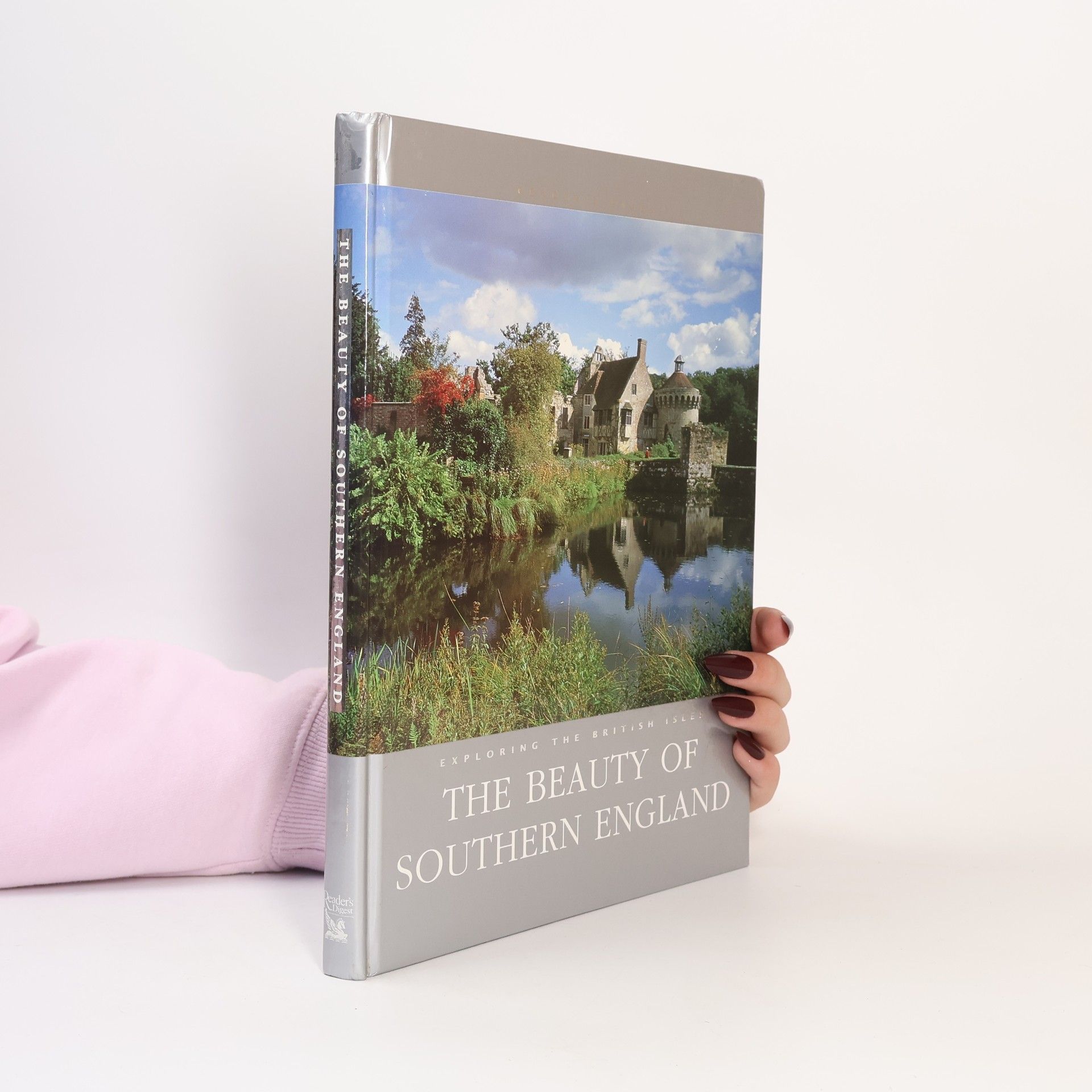 Exploring the British Isles: The Beauty of Southern England