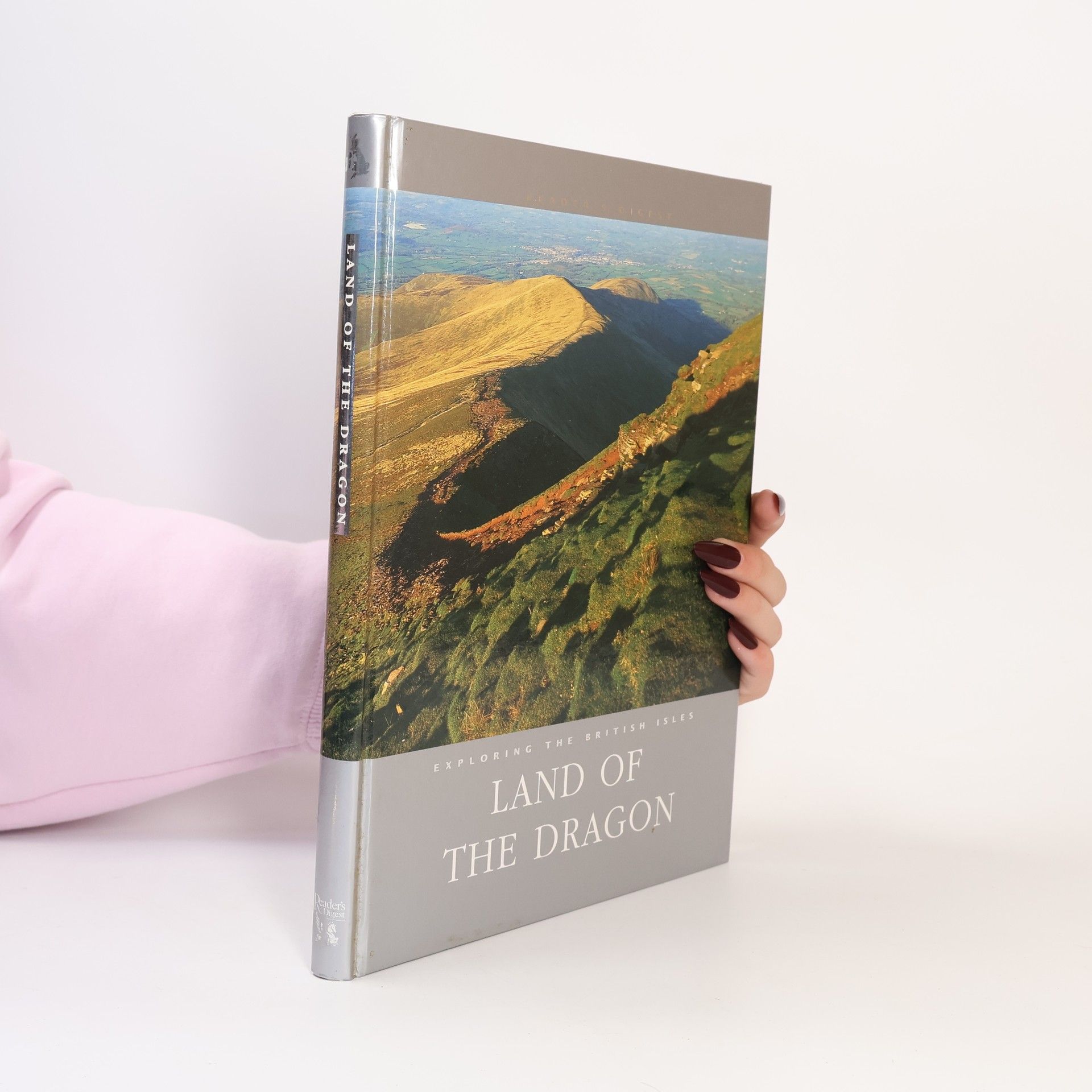 Wynford Vaughan-Thomas Land of the Dragon