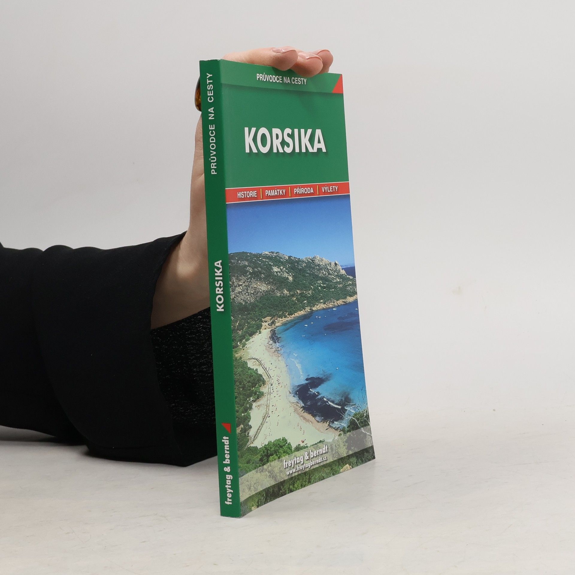 Iva Bártová Korsika : průvodce na cesty