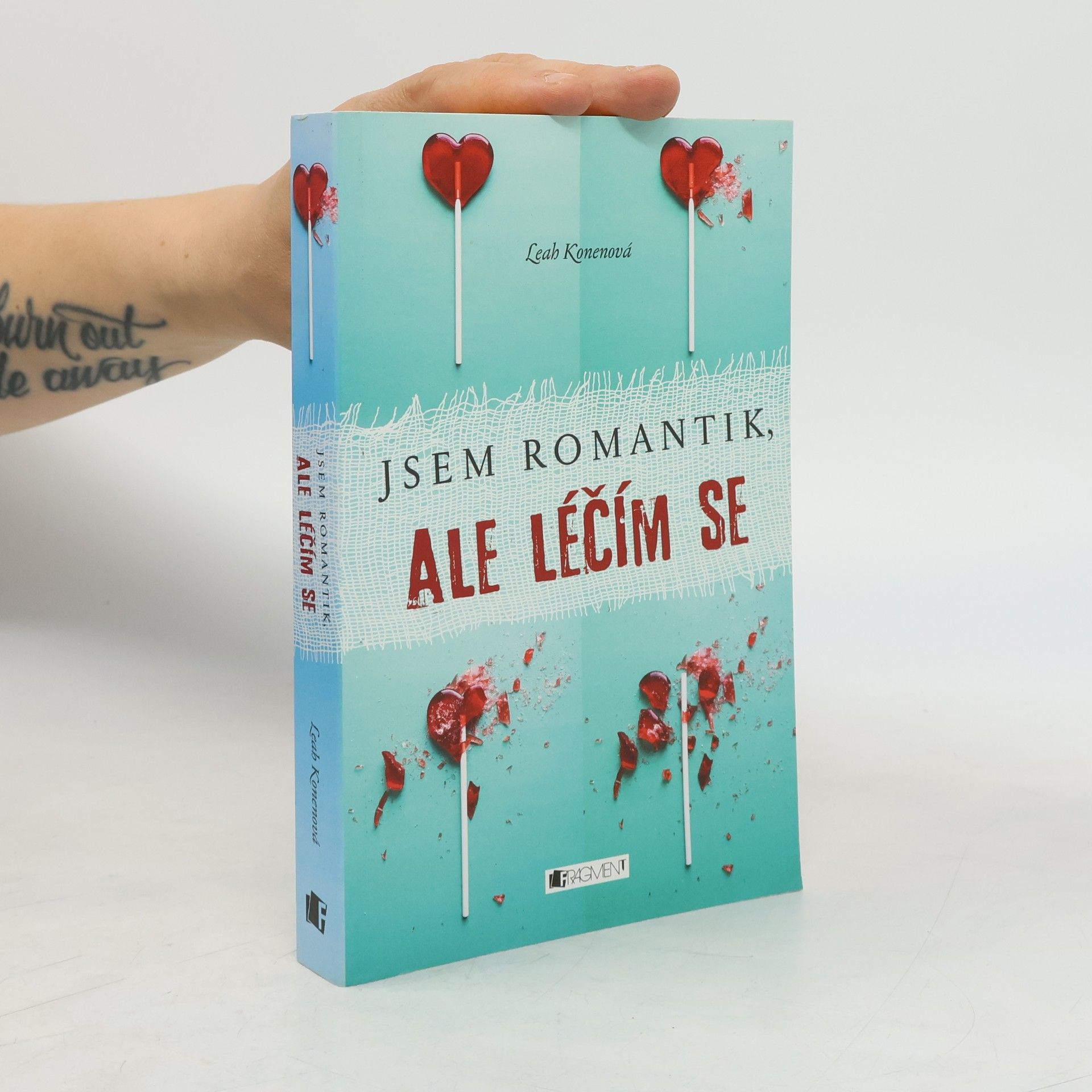 Leah Konen Jsem romantik, ale léčím se