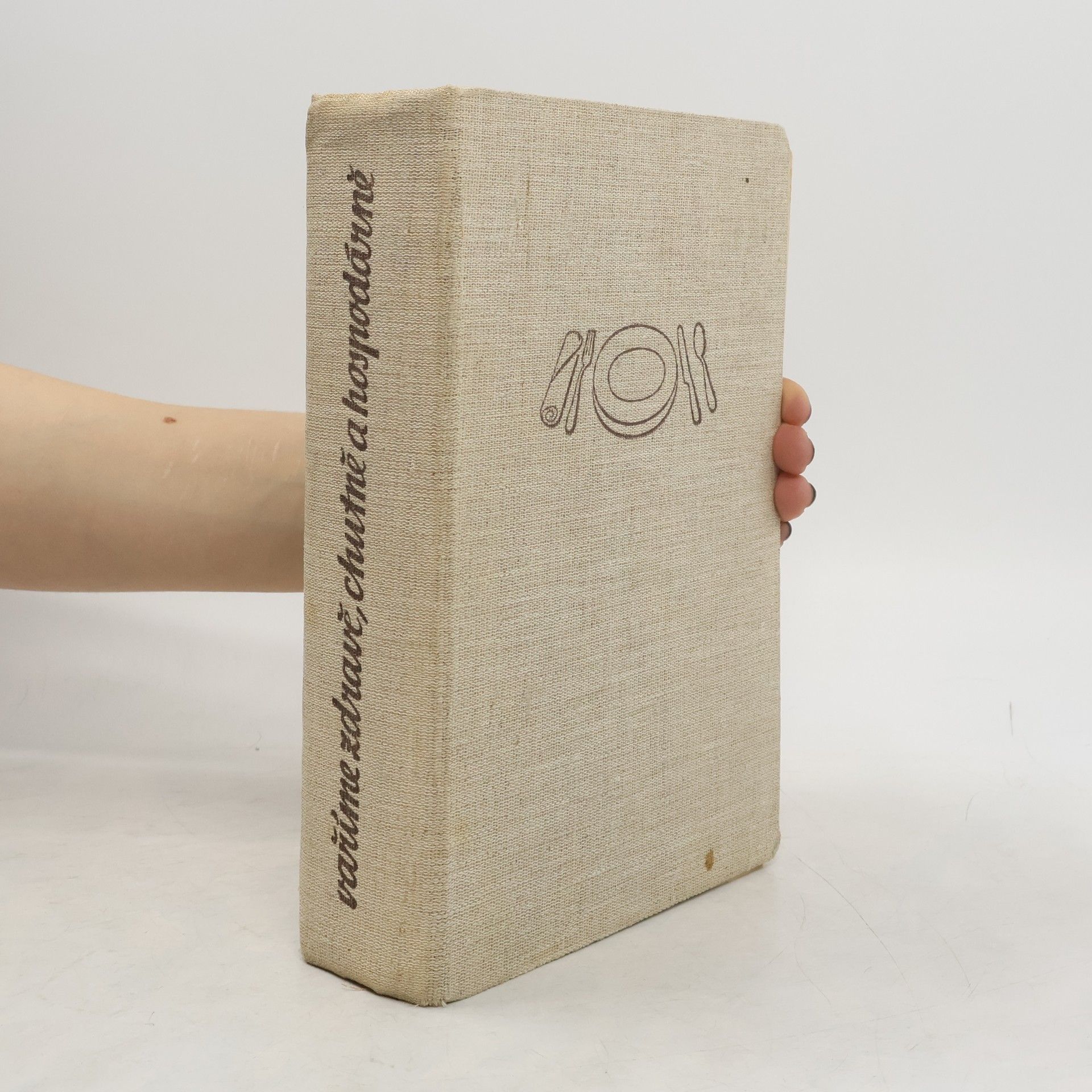 Autorenkollektiv Vaříme zdravě, chutně a hospodárně