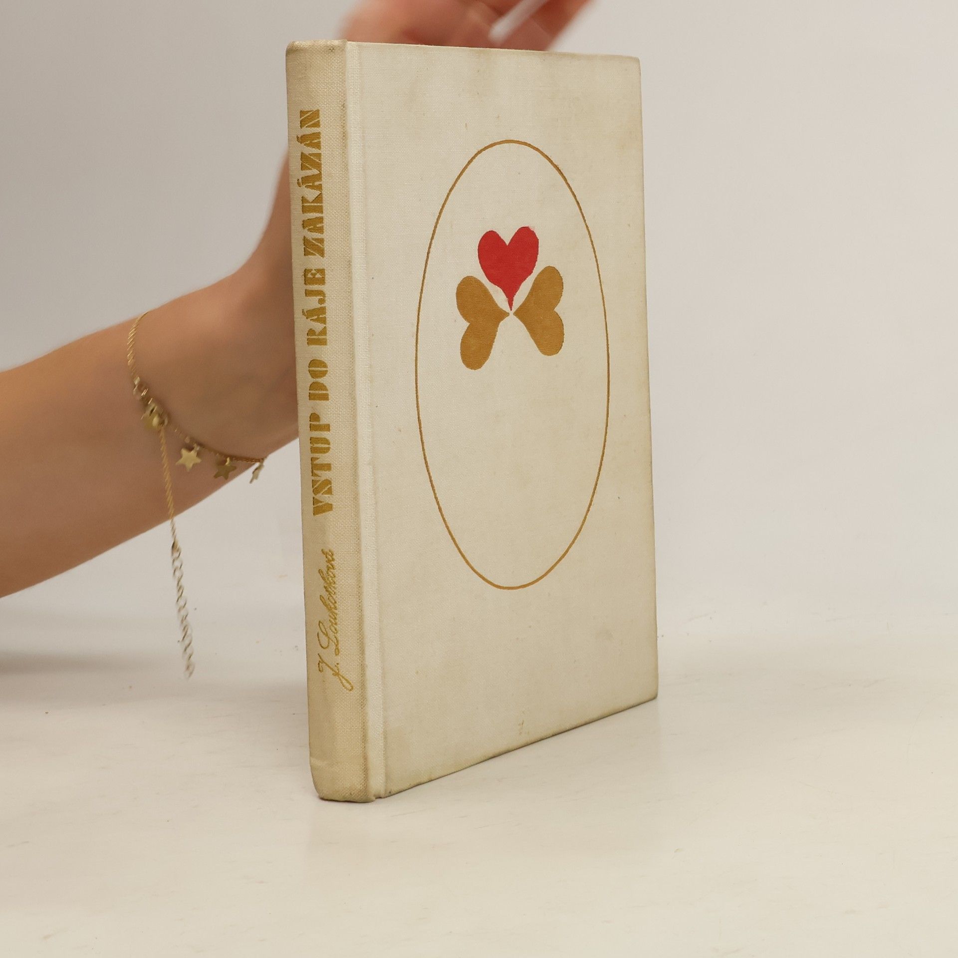 Jarmila Loukotková Vstup do ráje zakázán