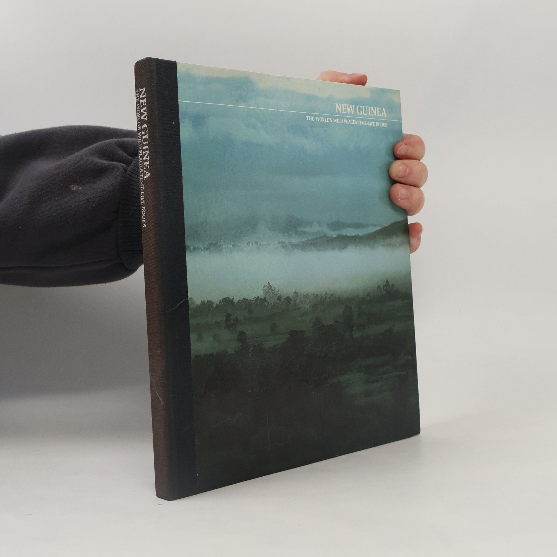 Kolektív autorov The World's Wild Places . New Guinea