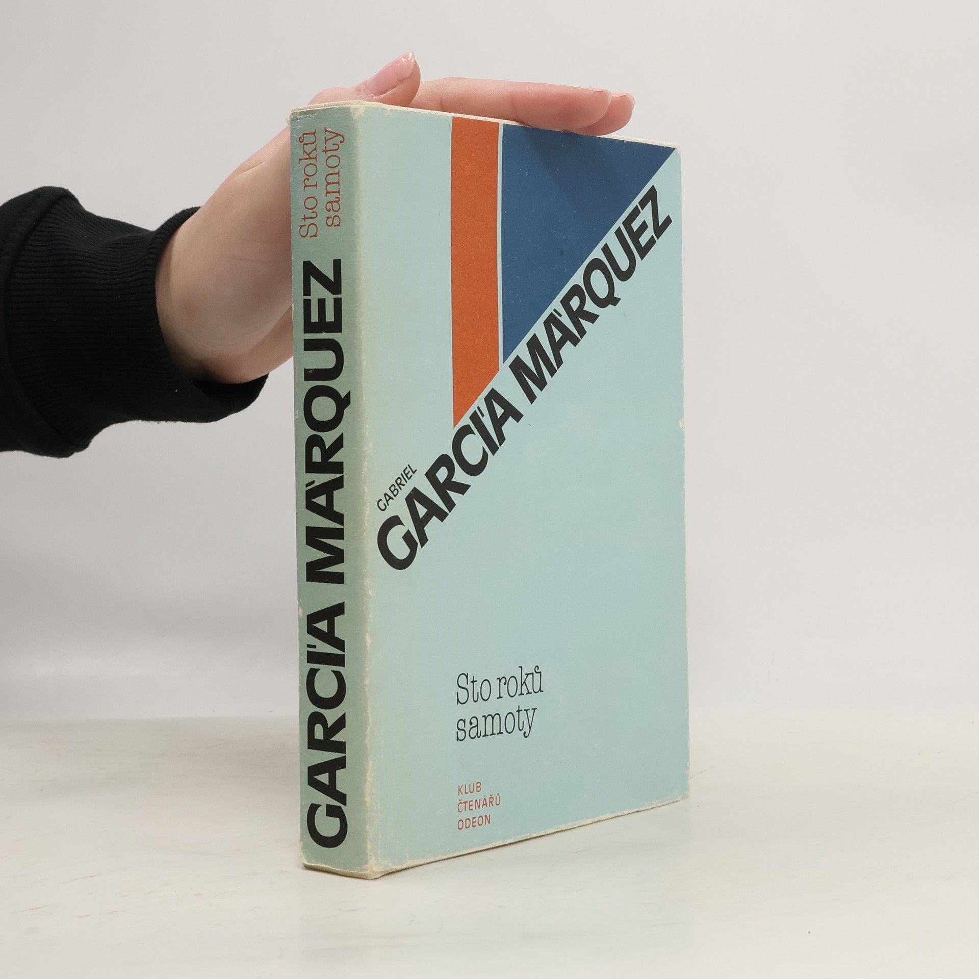 Gabriel García Márquez Sto roků samoty