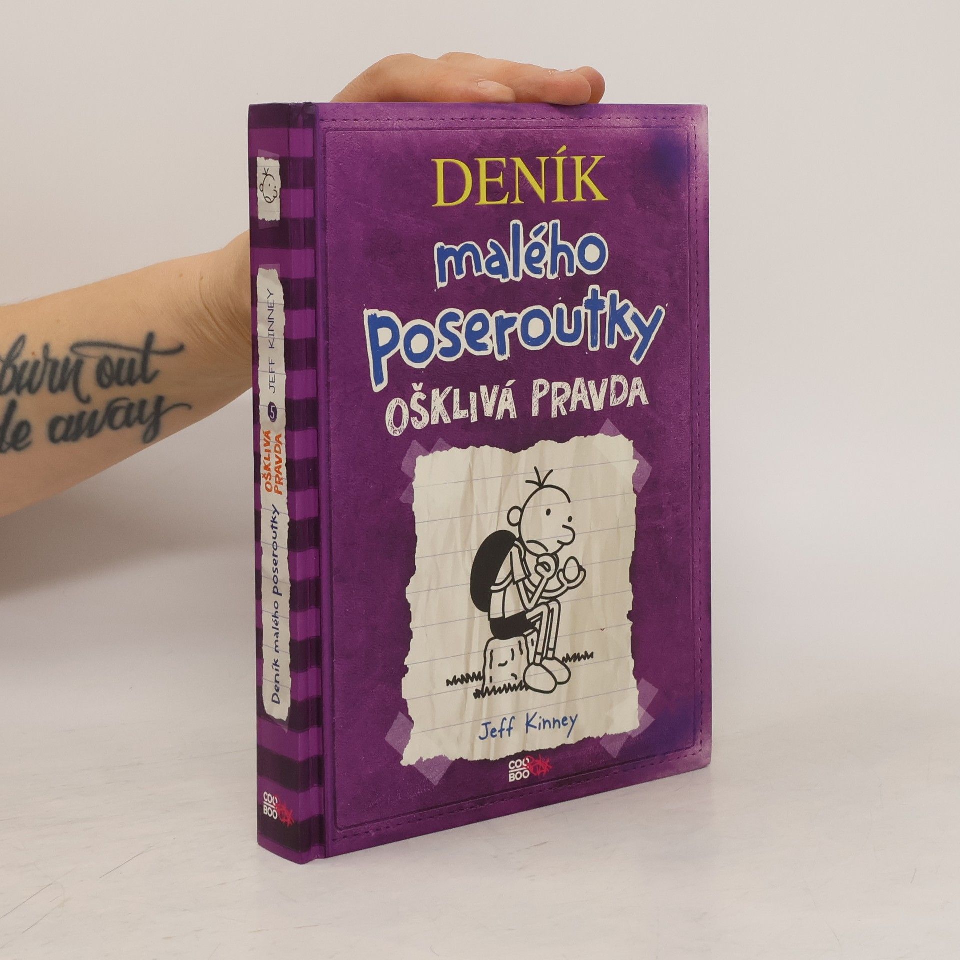 Jeff Kinney Deník malého poseroutky 5. Ošklivá pravda