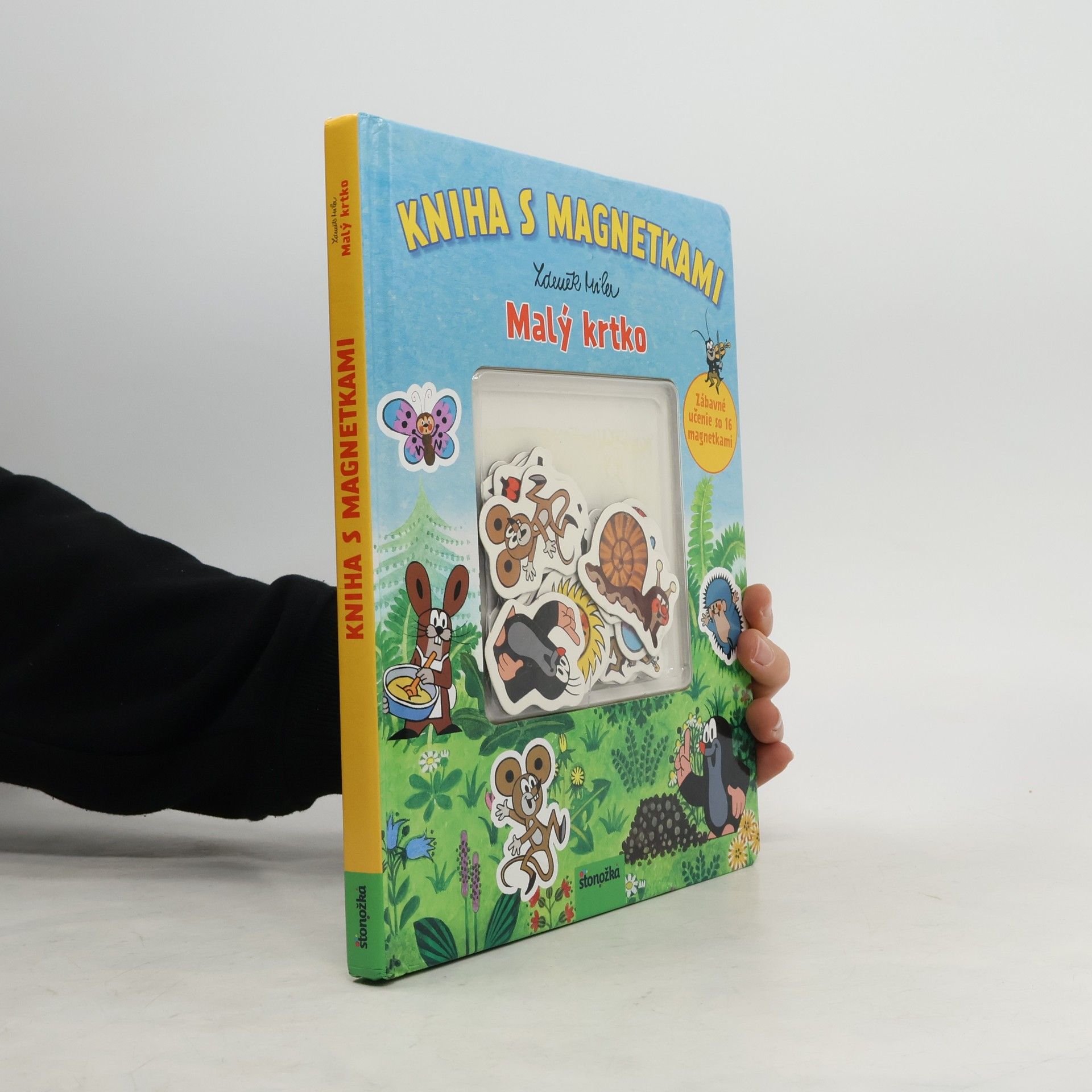Zdeněk Miler Malý krtko - kniha s magnetkami