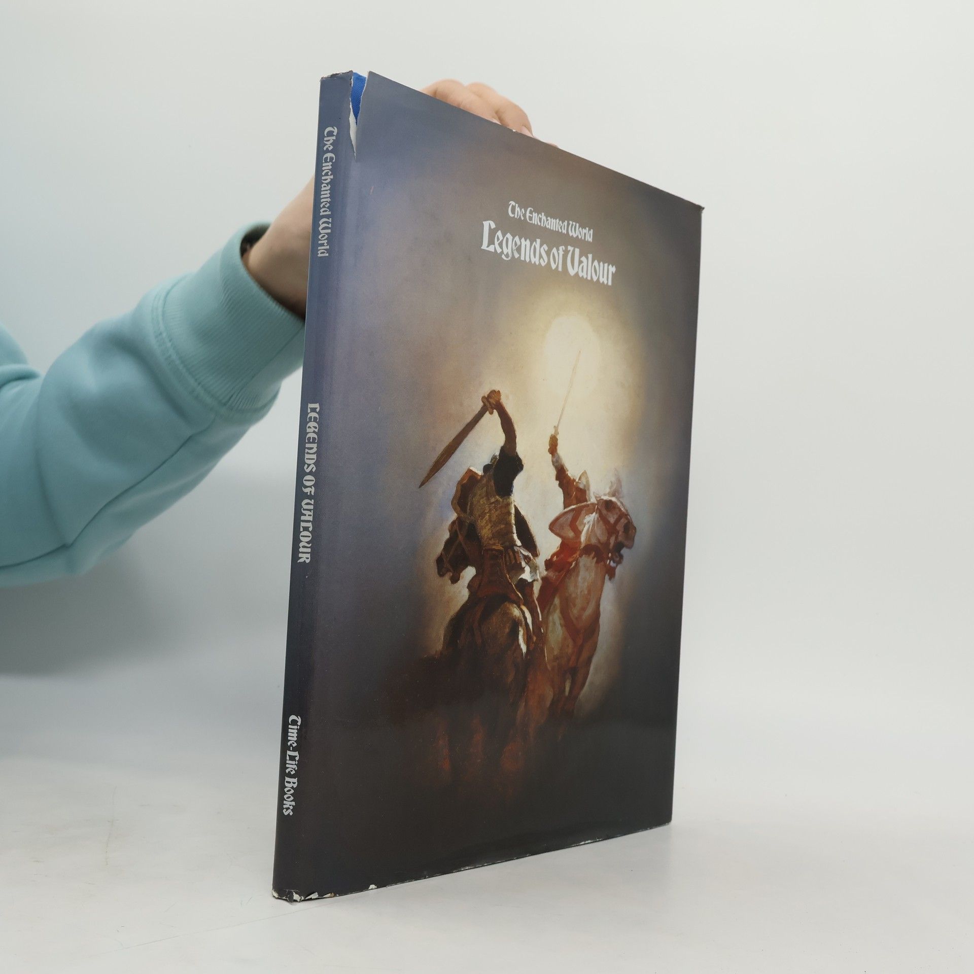 Collectif d'auteurs The Enchanted World: Legends of Valour