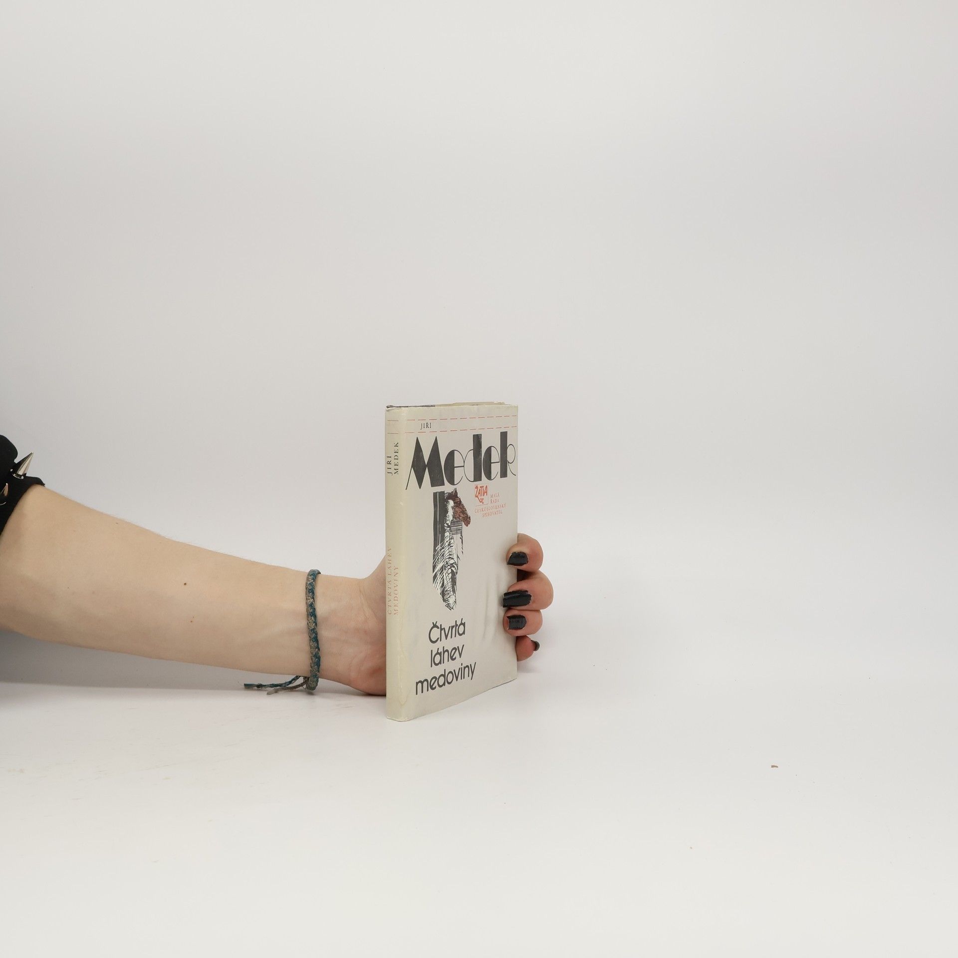 Čtvrtá láhev medoviny