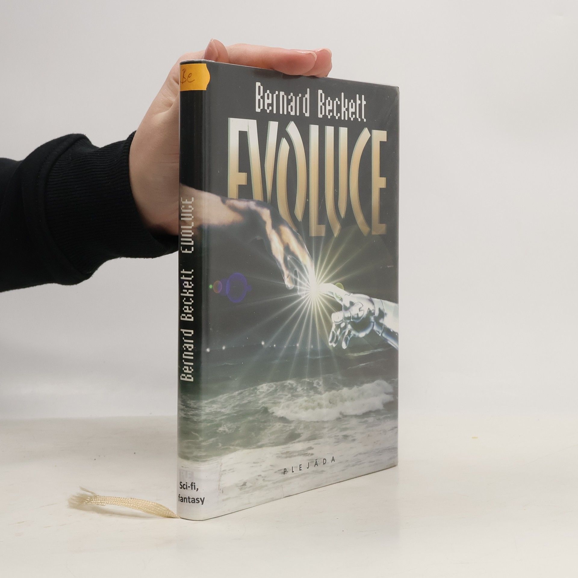 Bernard Beckett Evoluce