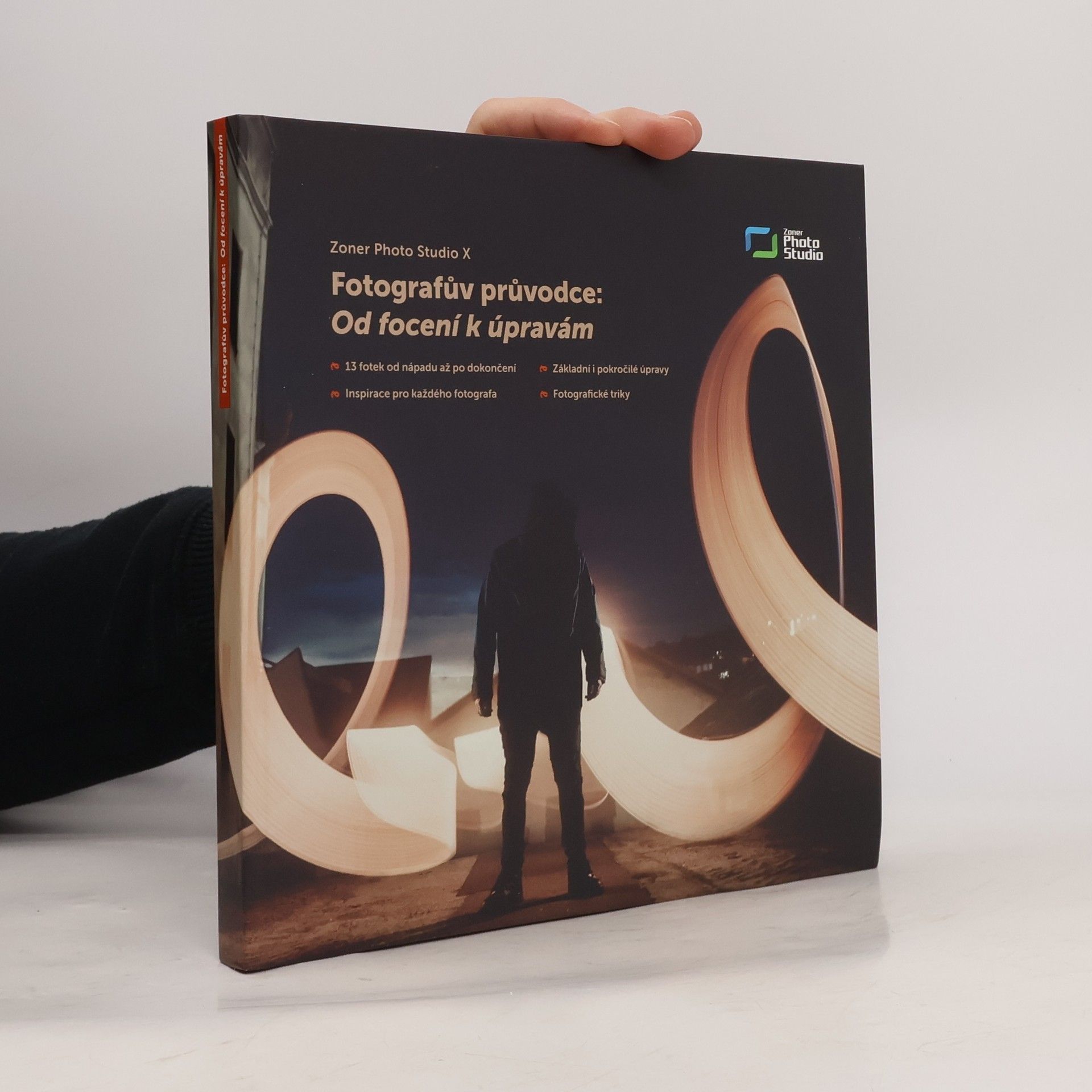 Matěj Liška Zoner Photo Studio X. Fotografův průvodce: Od focení k úpravám