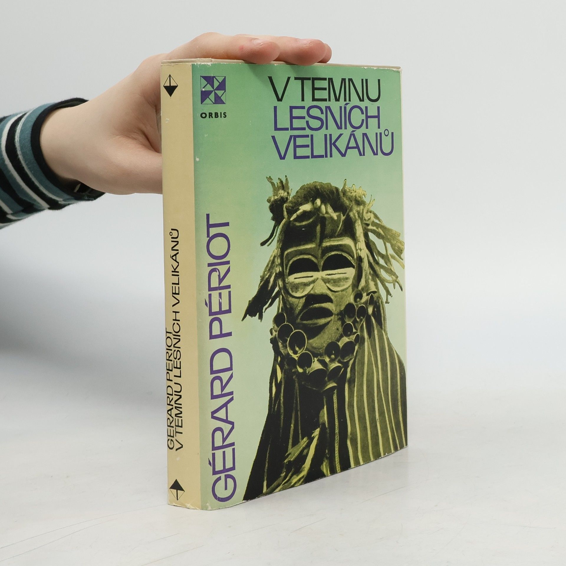 Gérard Périot V temnu lesních velikánů