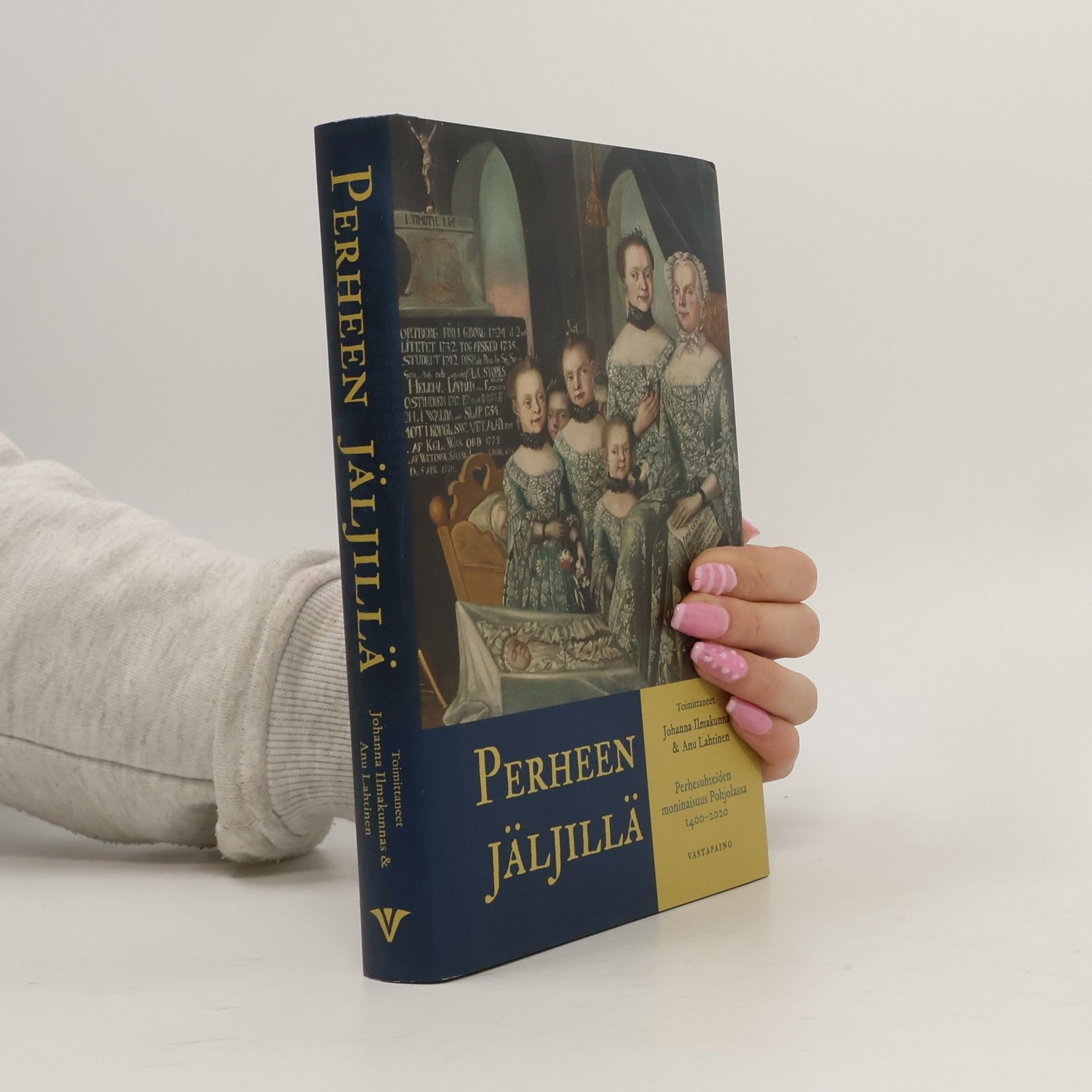 Johanna Ilmakunnas Pereheen jäljillä