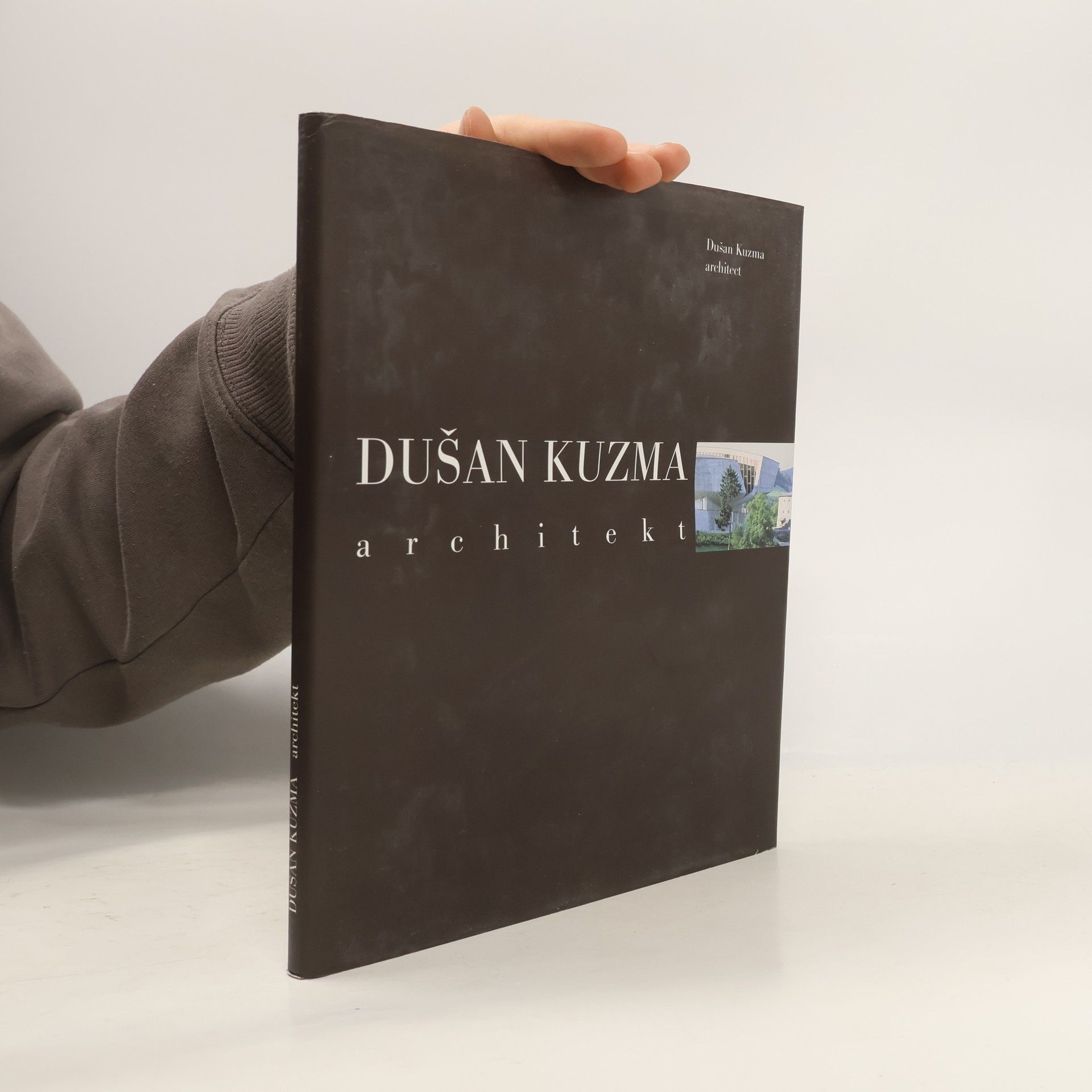 Karol Kahoun Dušan Kuzma, architekt. Dušan Kuzma, architect